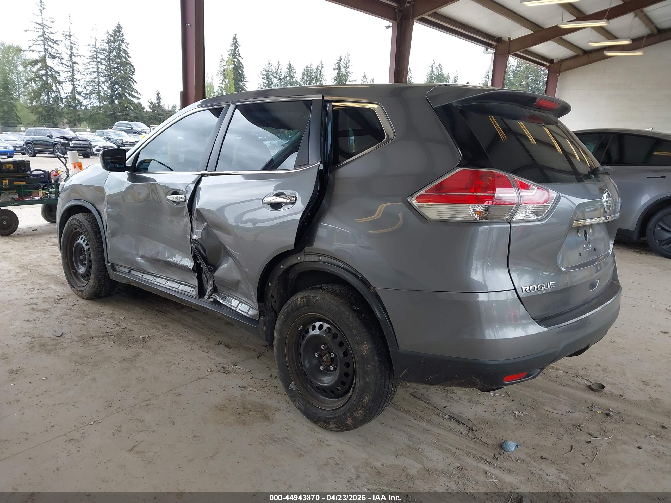 NISSAN ROGUE image 3