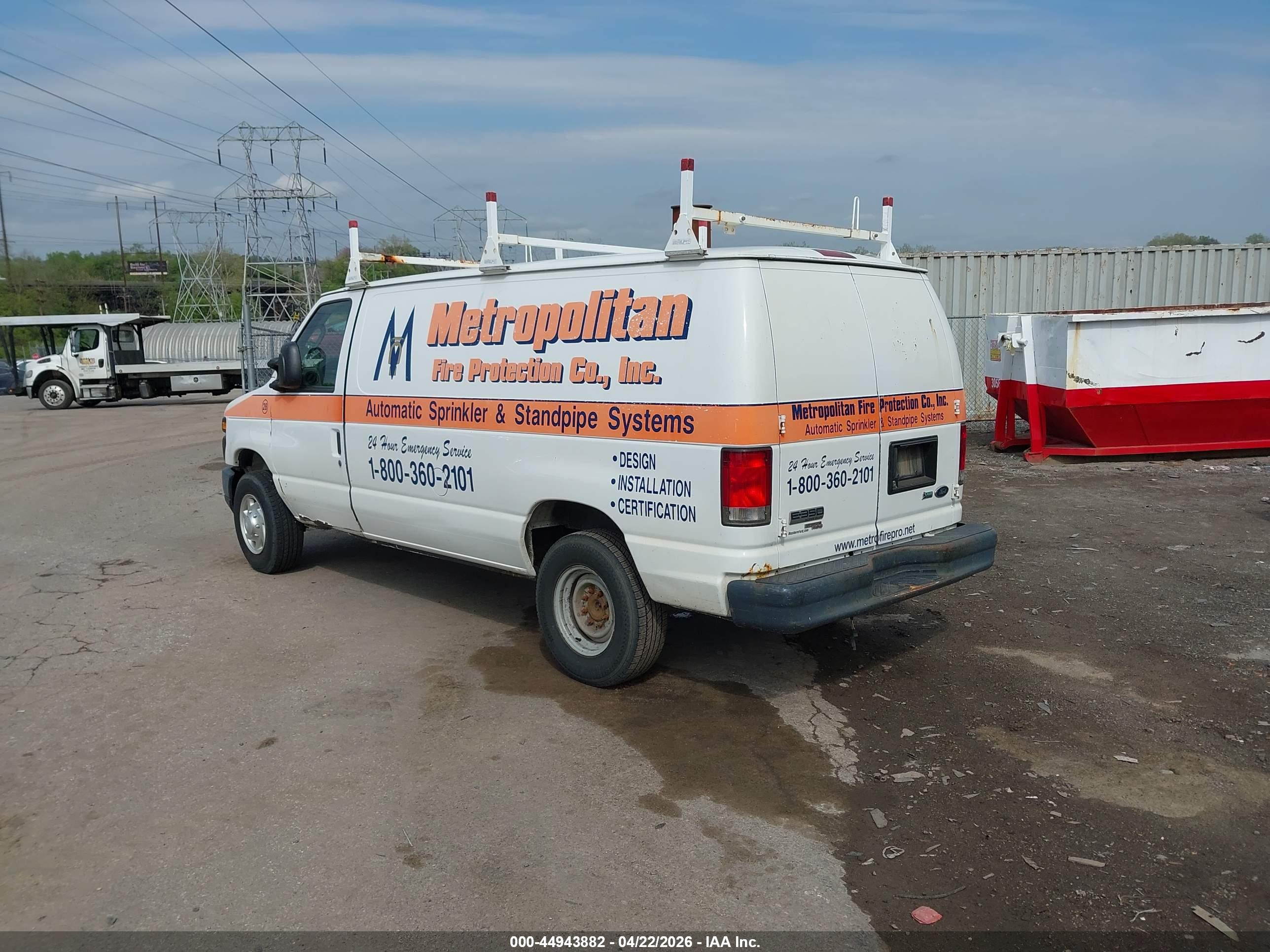 FORD E-350 image 3