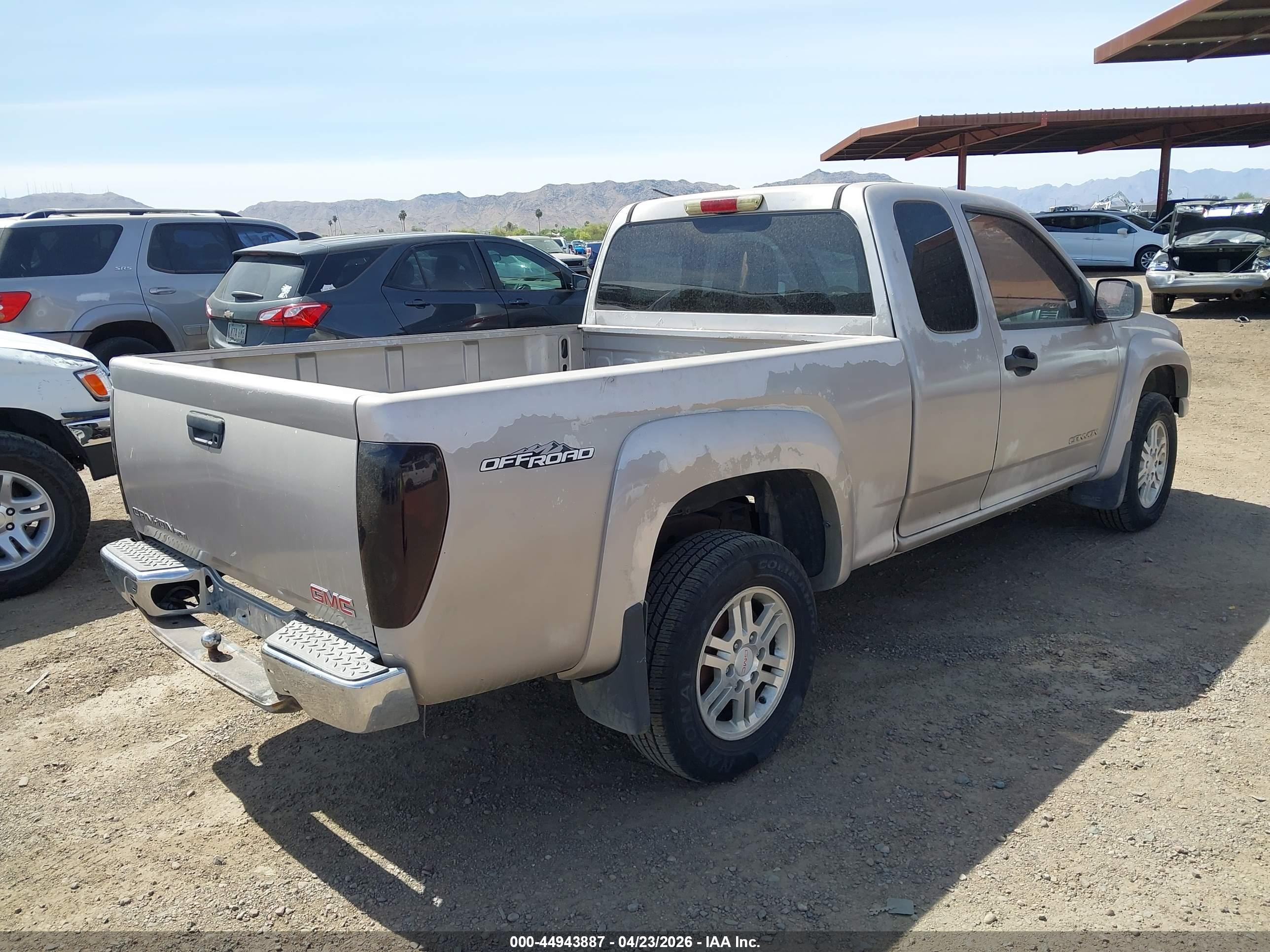 GMC CANYON image 4