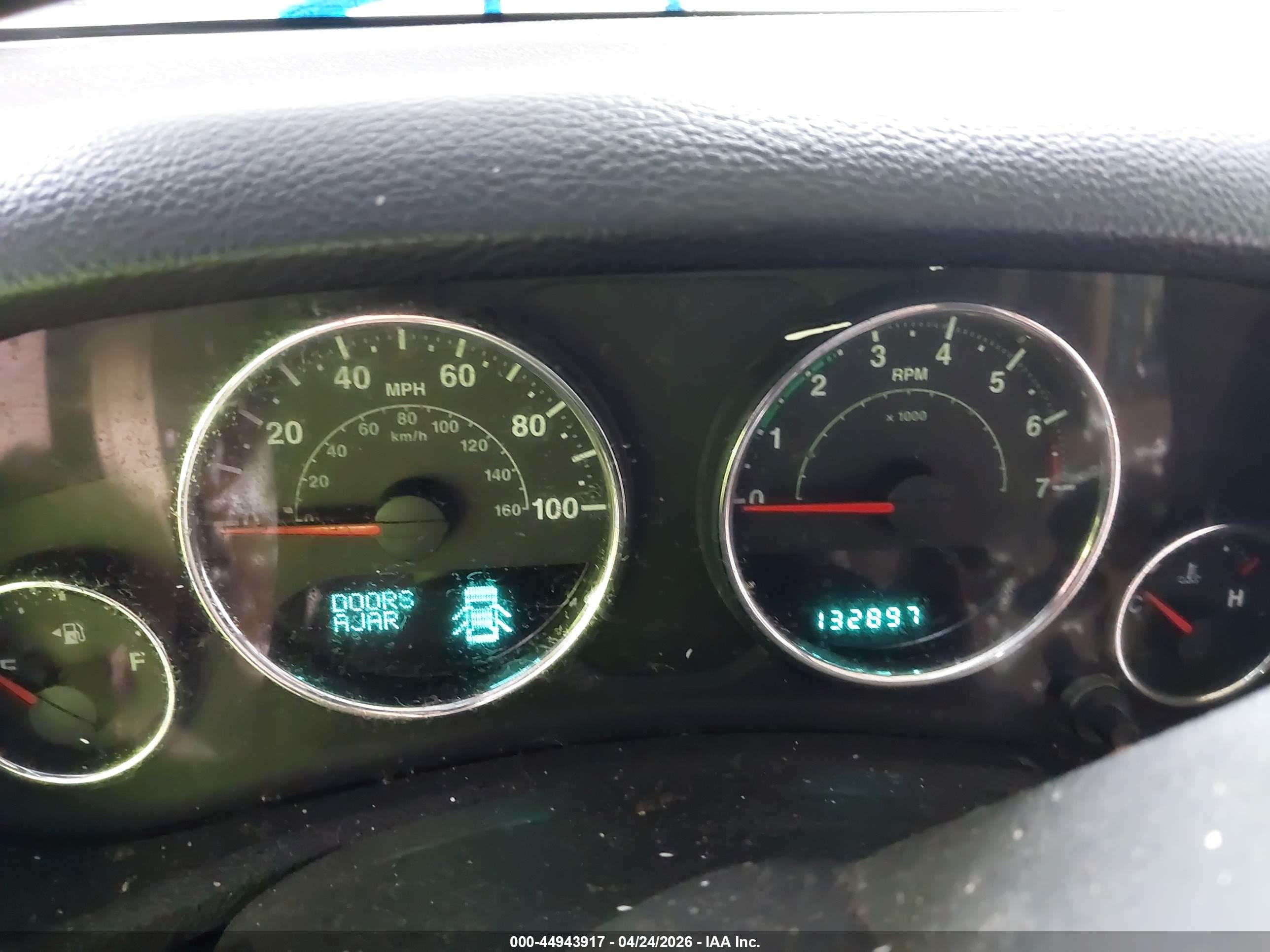 JEEP WRANGLER image 7