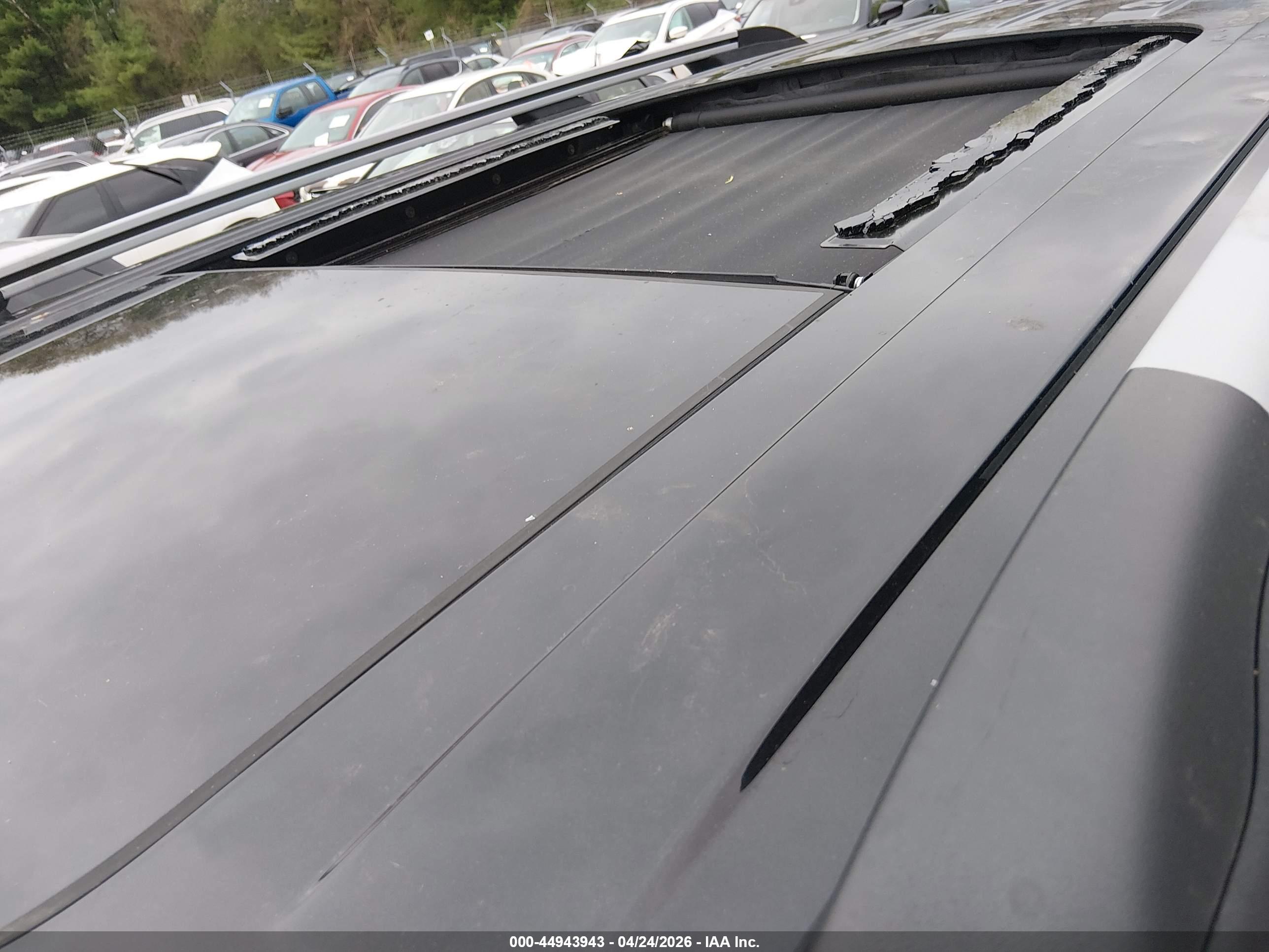 FORD EXPLORER image 6
