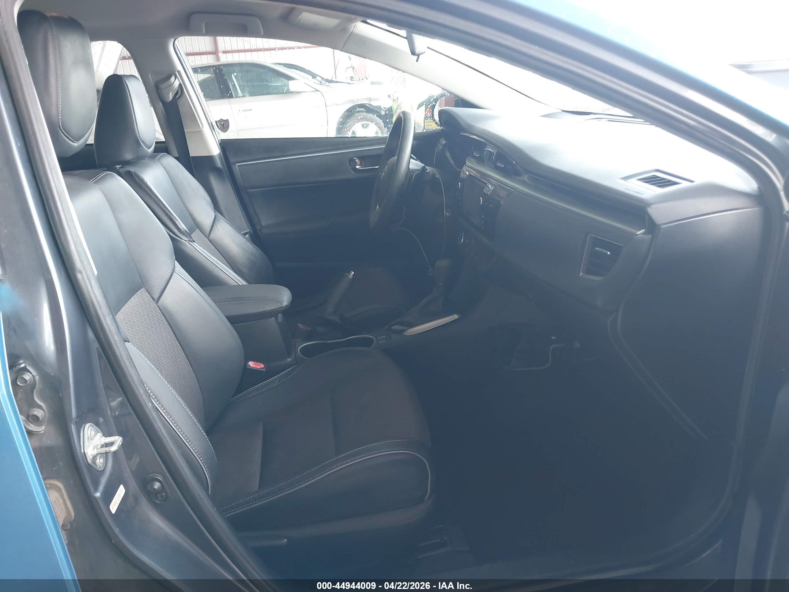 TOYOTA COROLLA image 5