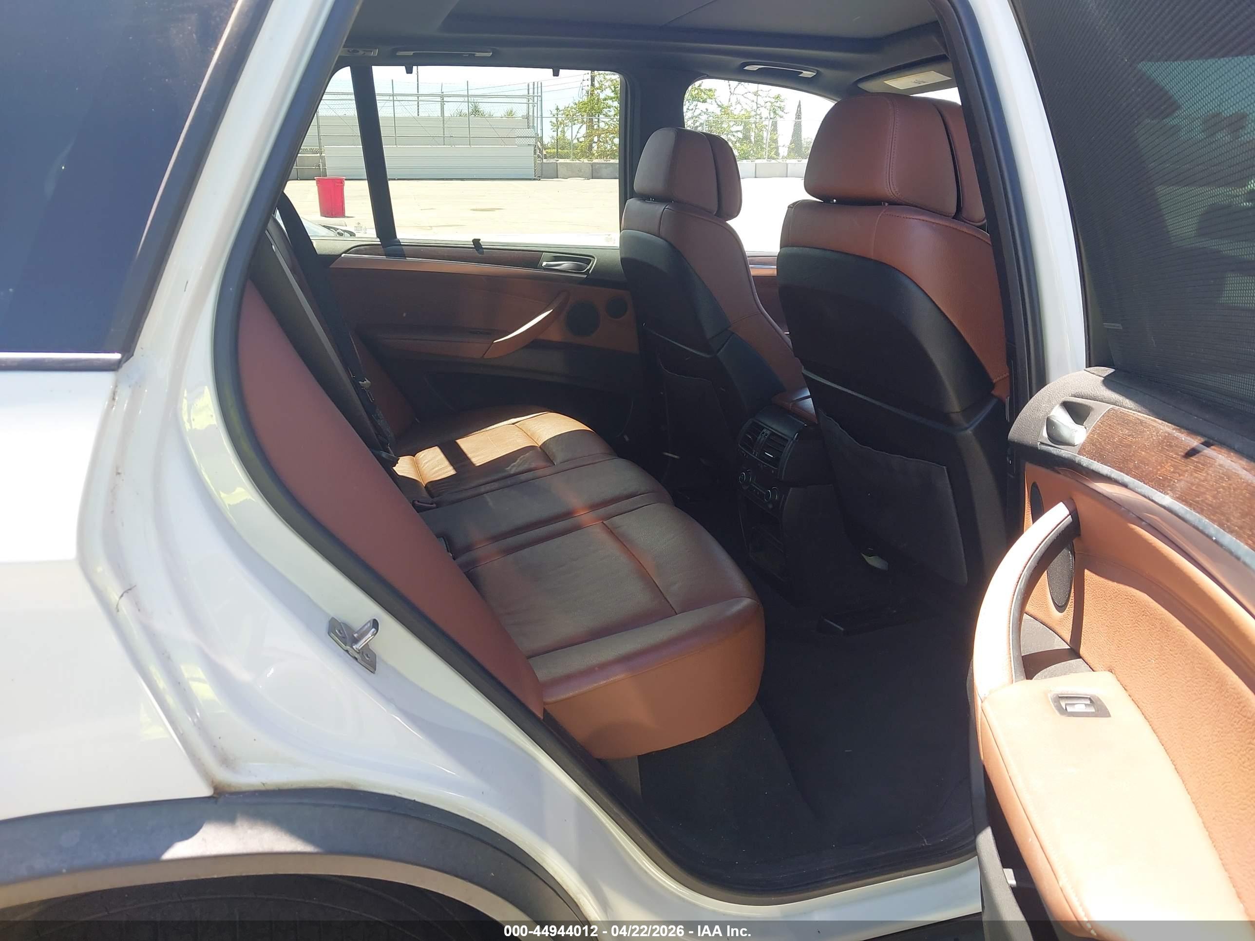 BMW X5 image 8