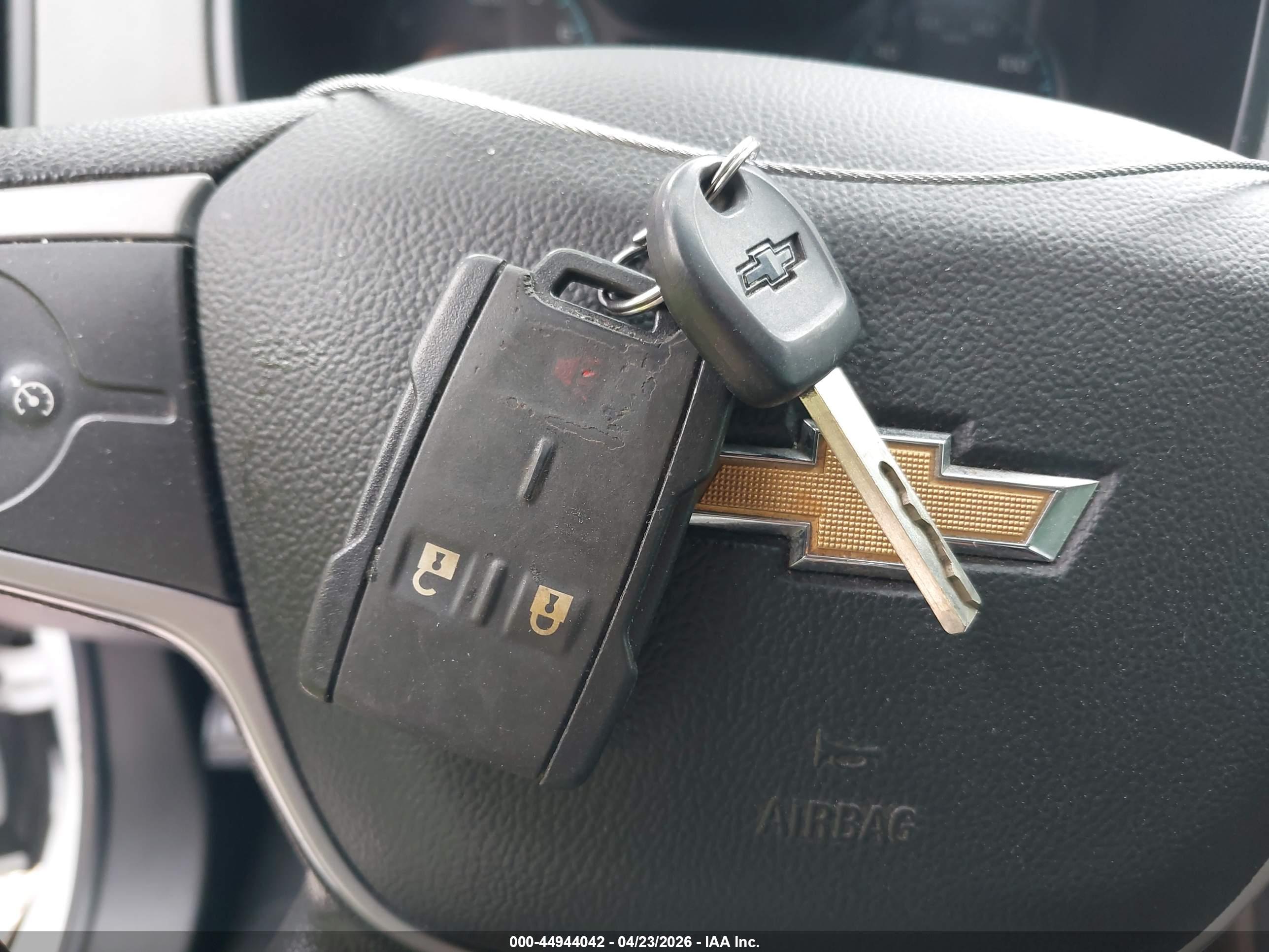 CHEVROLET COLORADO image 11