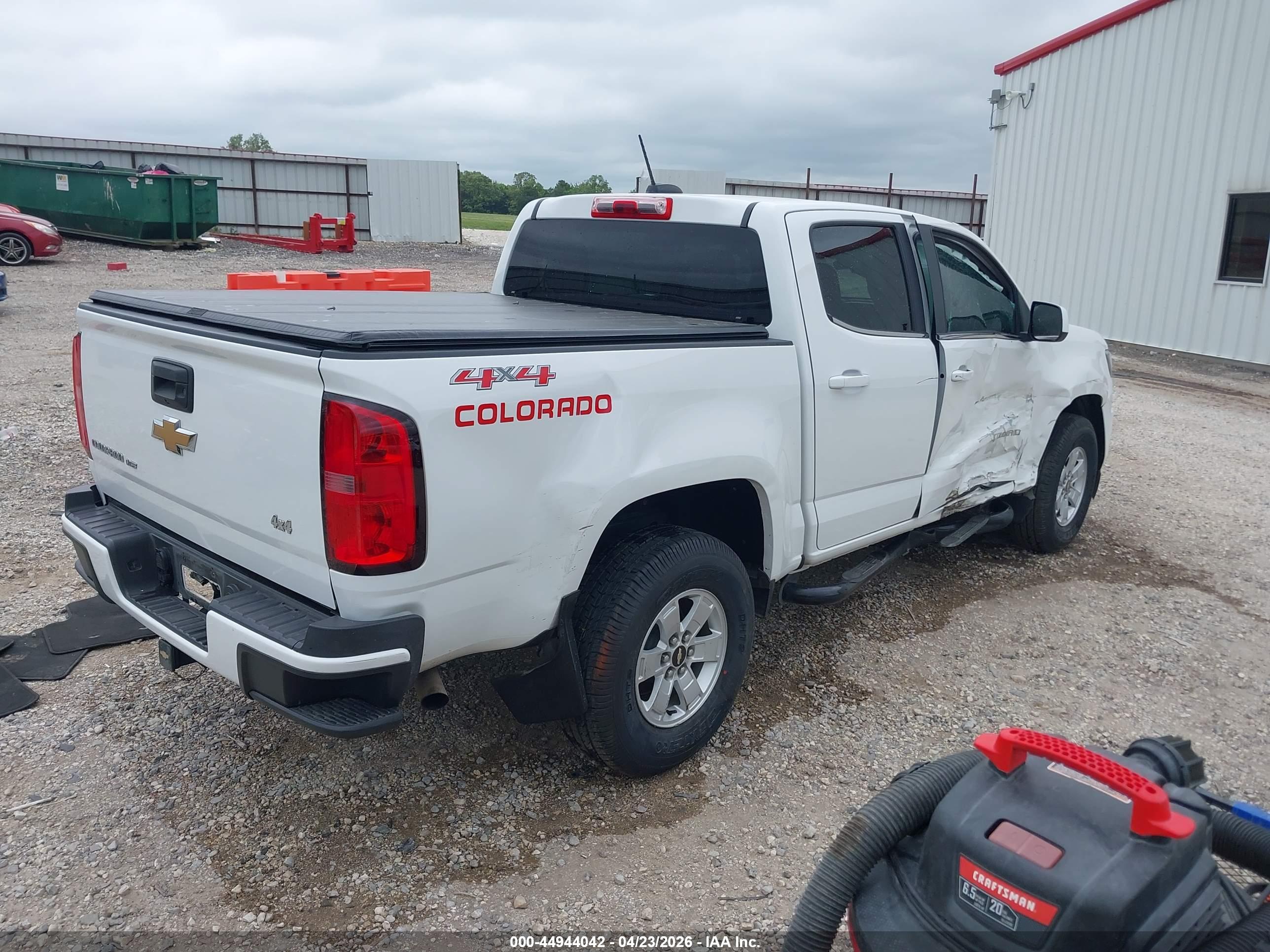 CHEVROLET COLORADO image 4