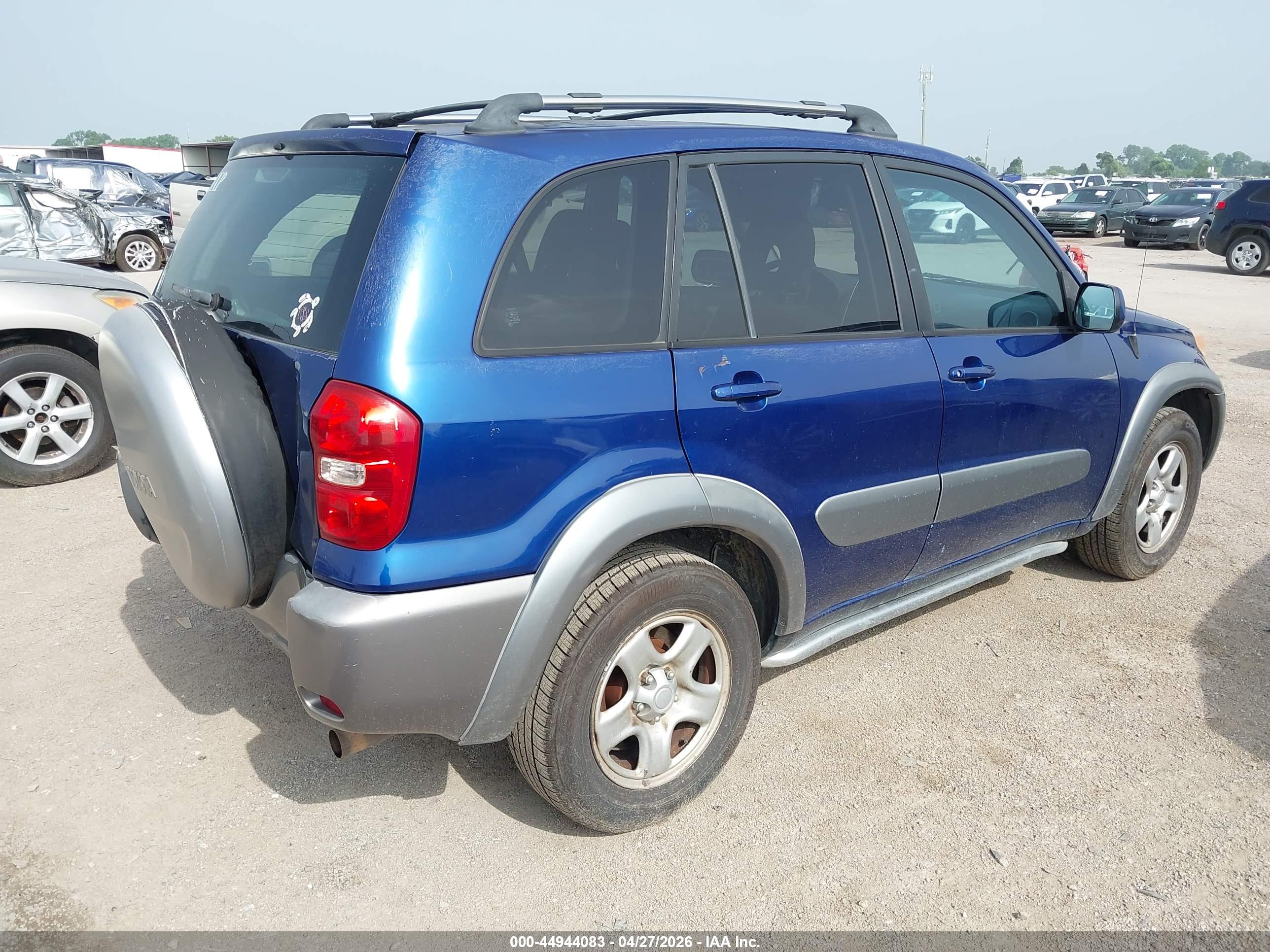 TOYOTA RAV4 image 4