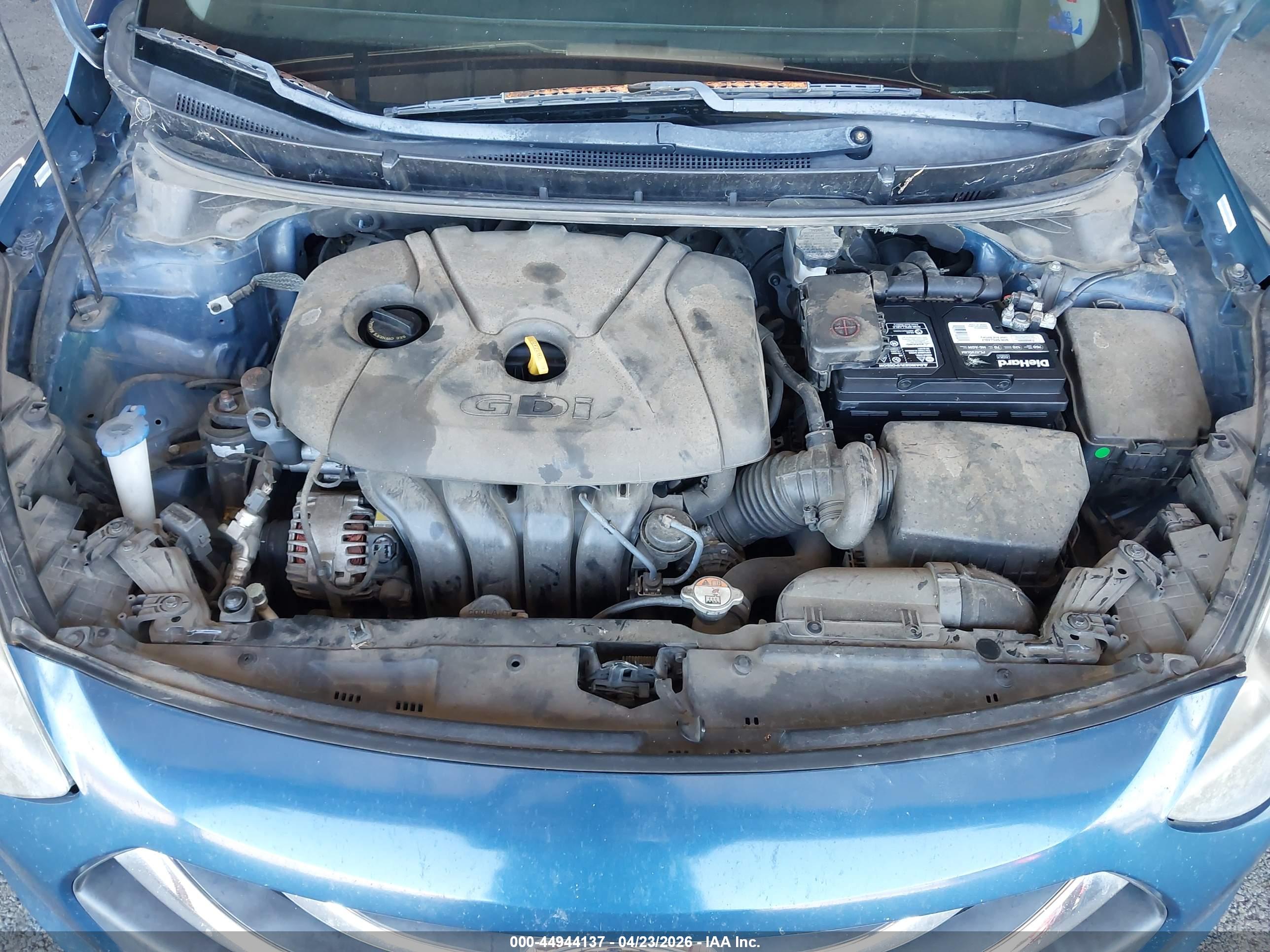 HYUNDAI ELANTRA image 10