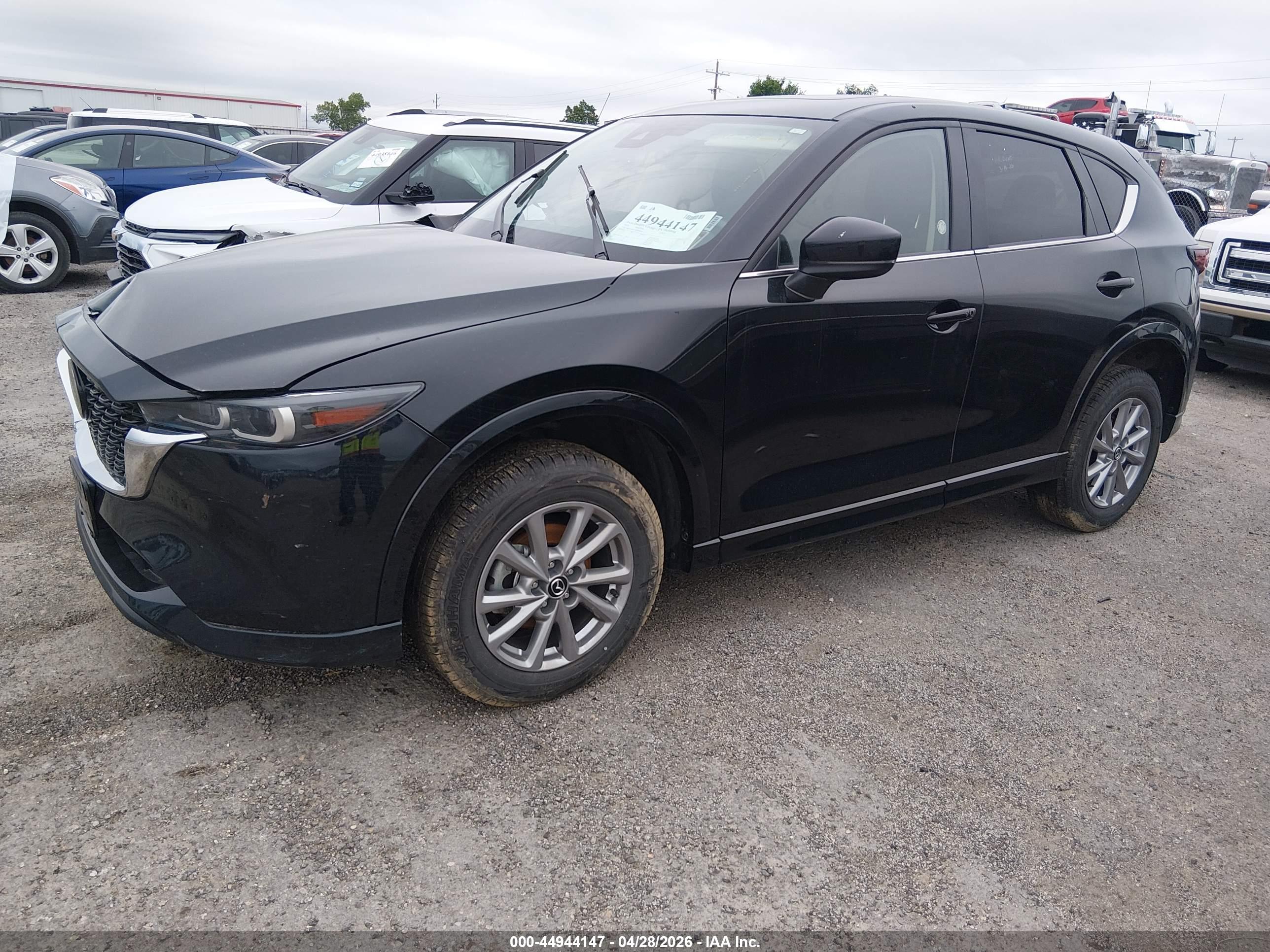 MAZDA CX-5 image 2
