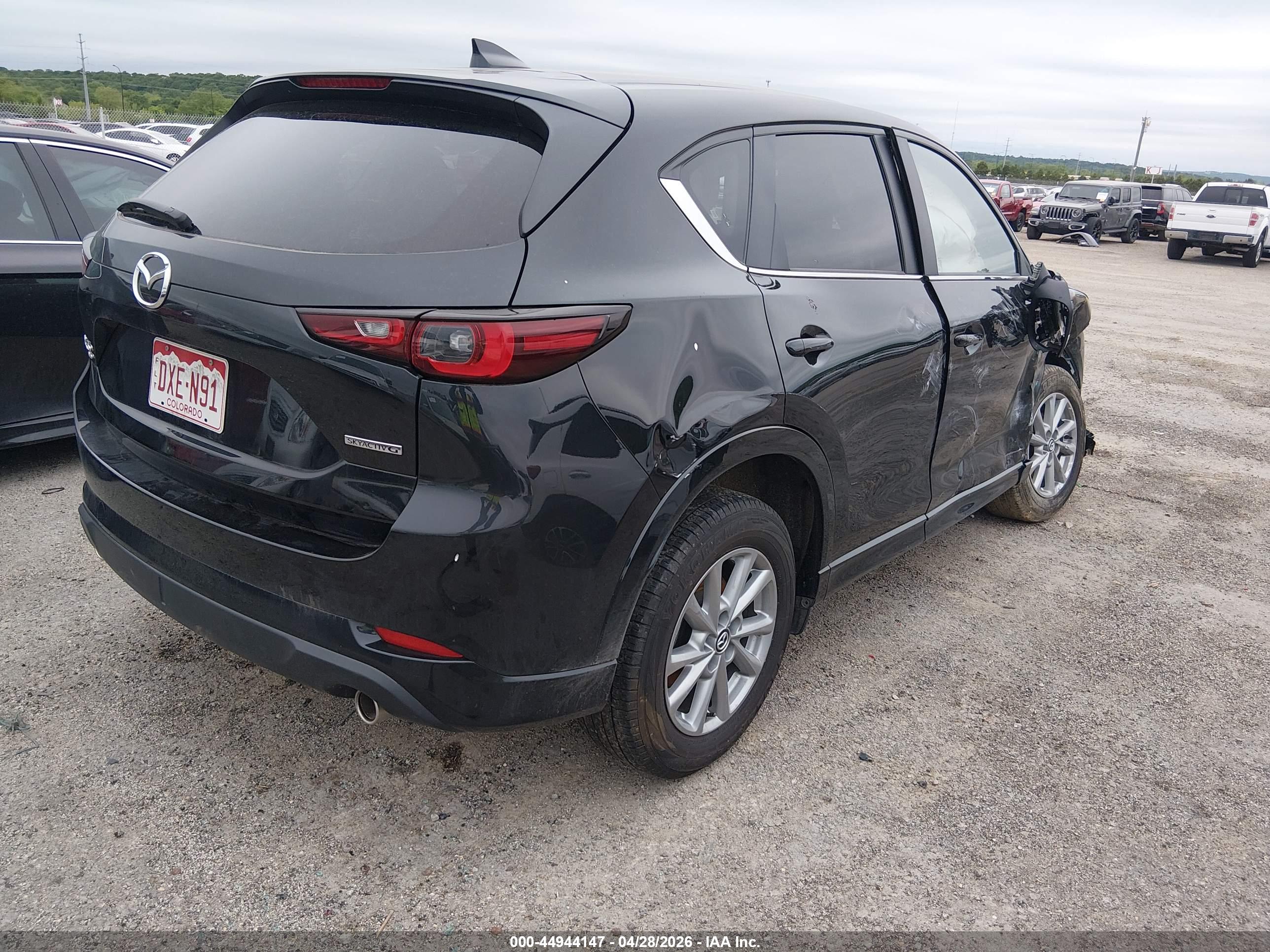 MAZDA CX-5 image 4