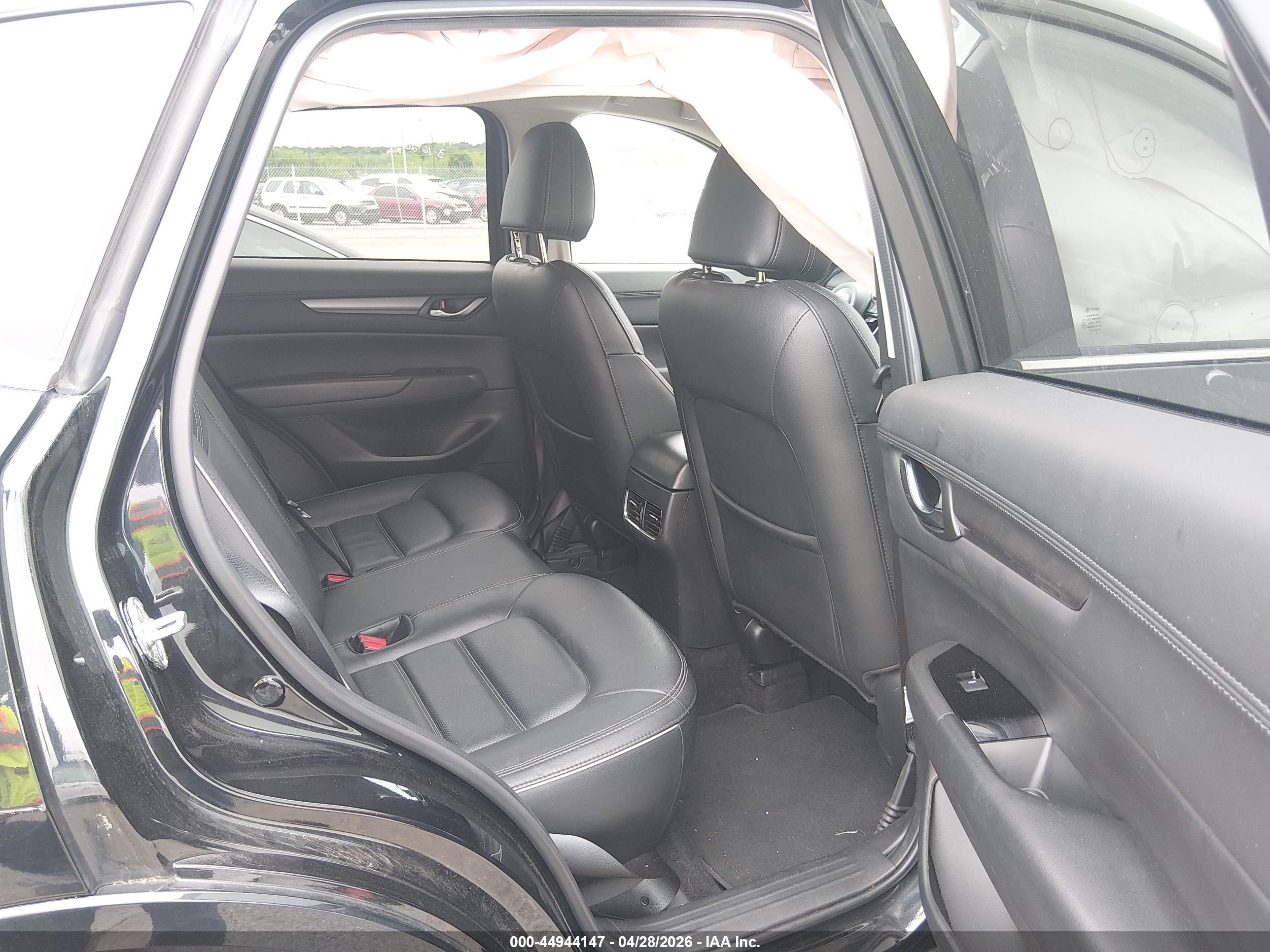MAZDA CX-5 image 8