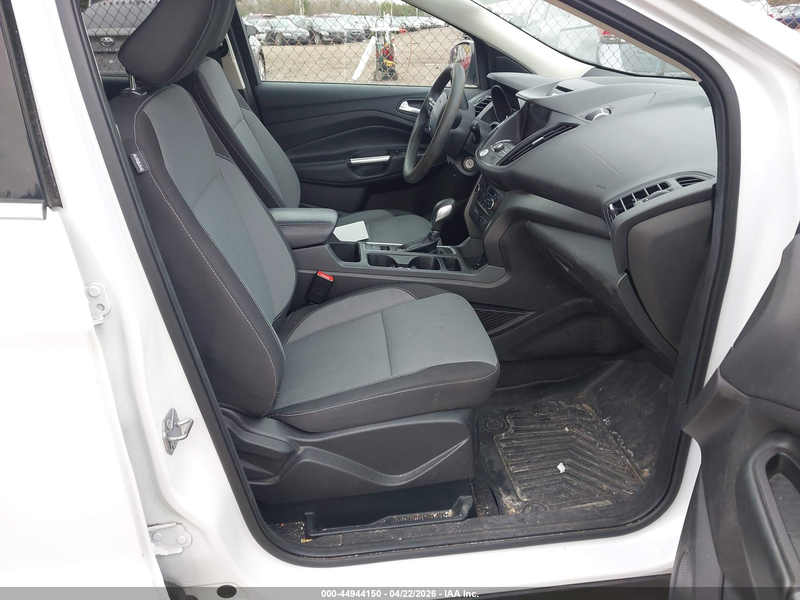 FORD ESCAPE image 5
