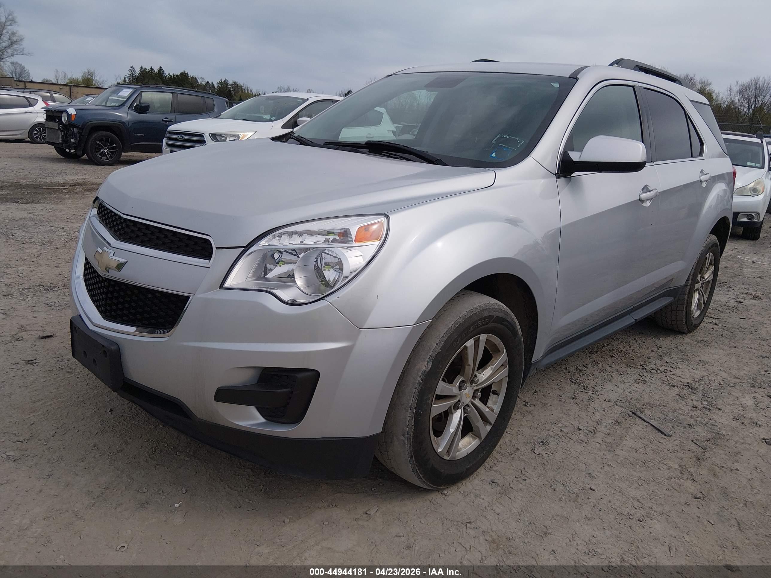 CHEVROLET EQUINOX image 2