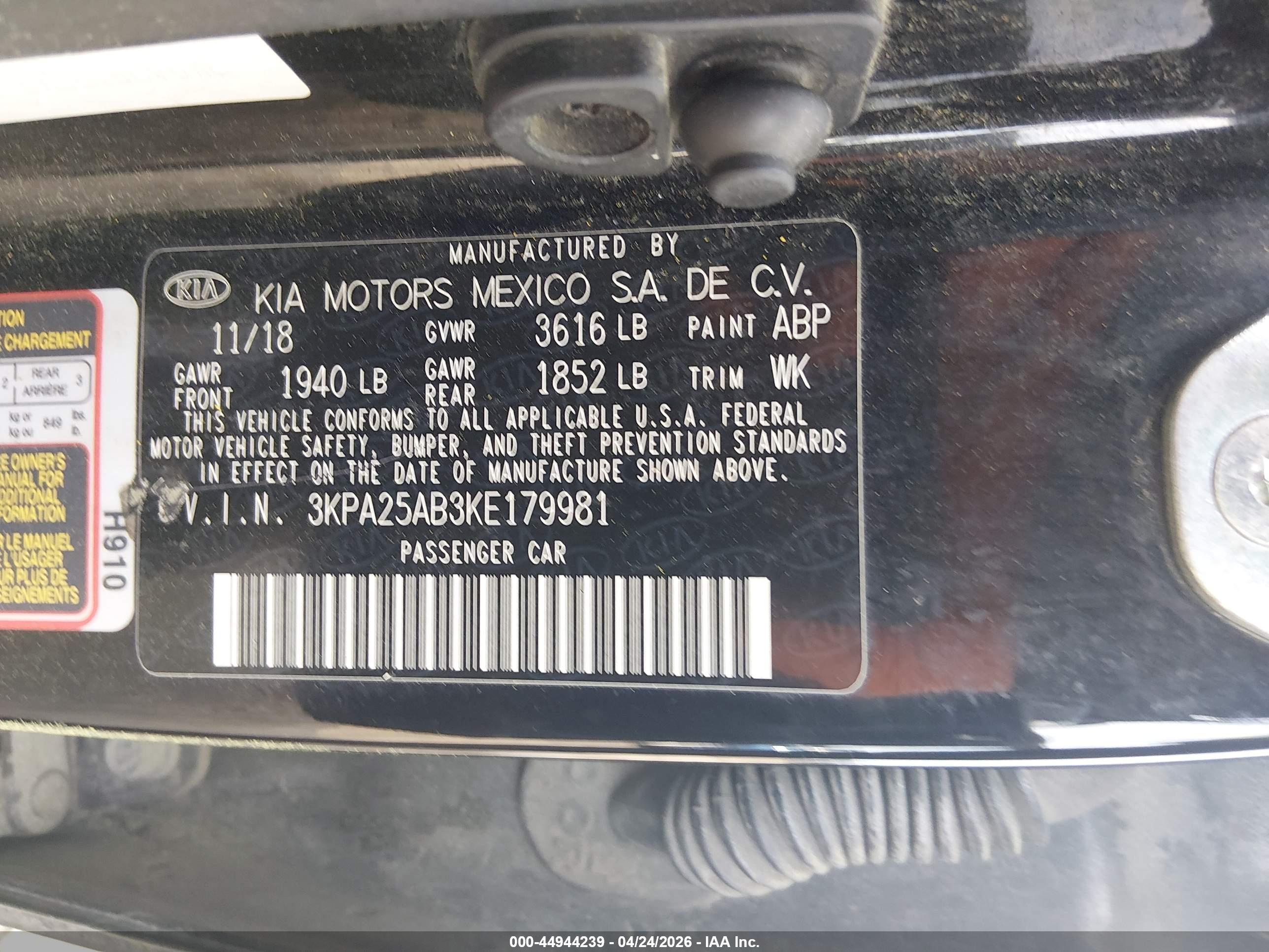 KIA RIO image 9