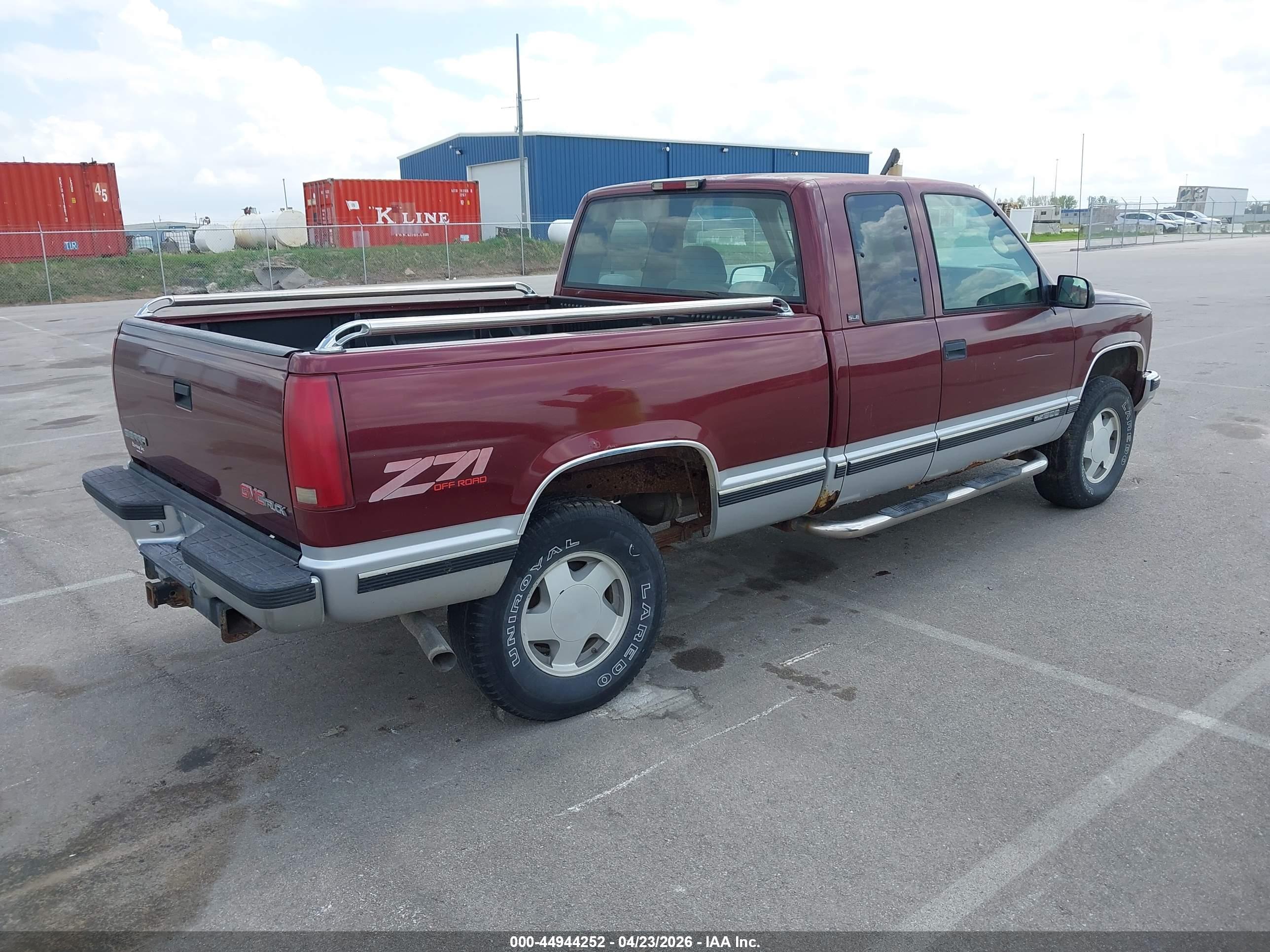 GMC SIERRA image 4