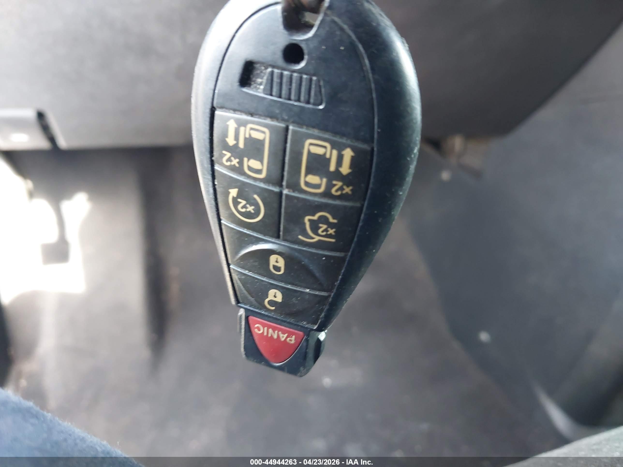DODGE GRAND image 11