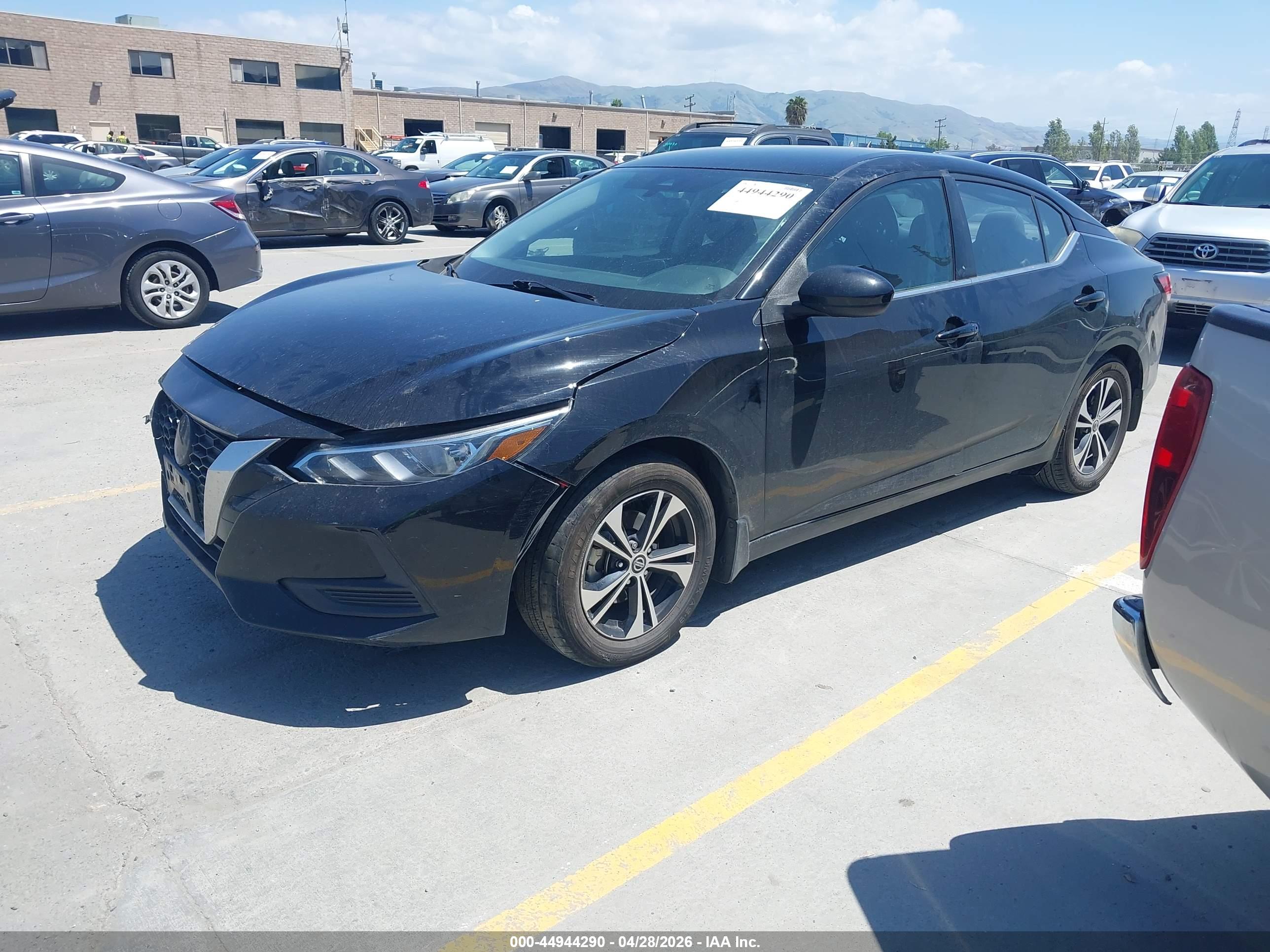 NISSAN SENTRA image 2