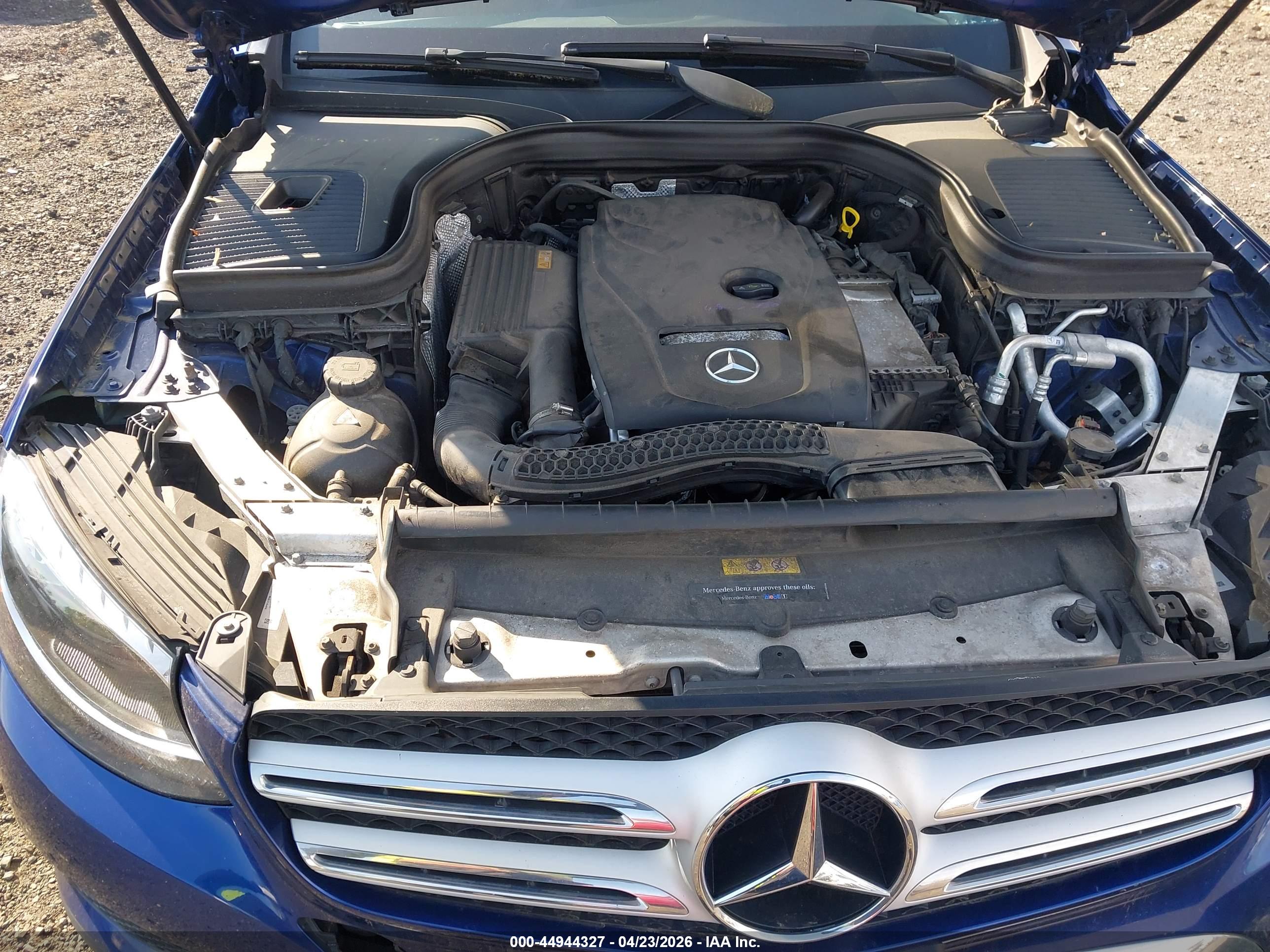 MERCEDES-BENZ GLC image 10