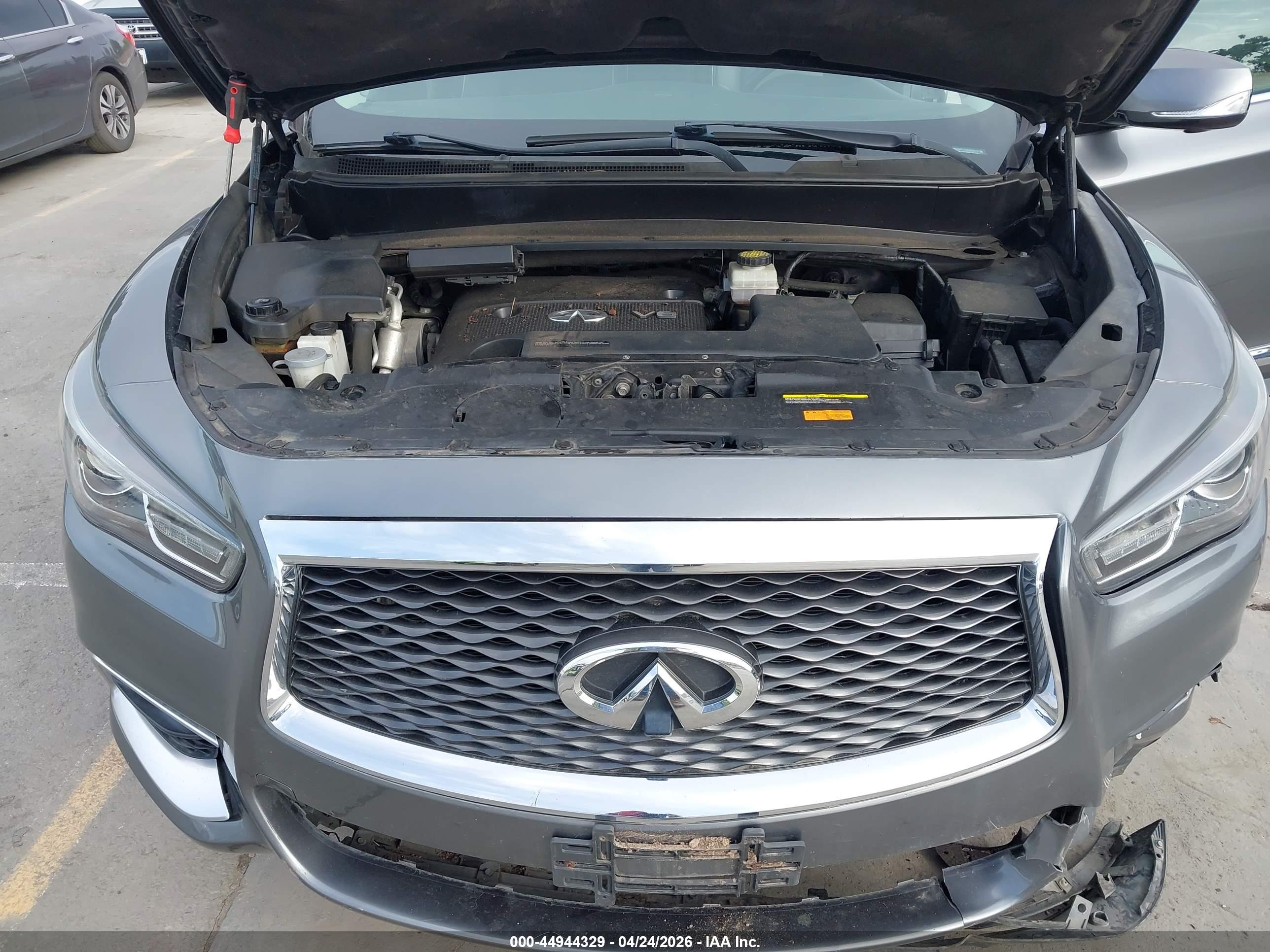 INFINITI QX60 image 10
