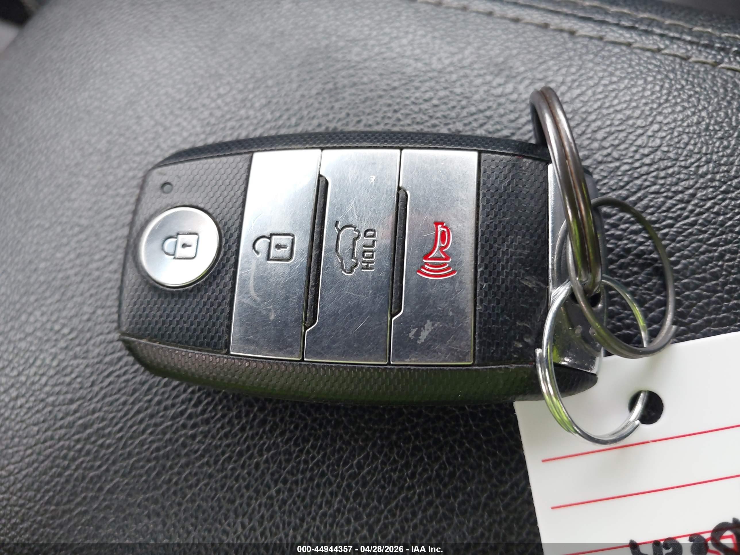 KIA SPORTAGE image 11