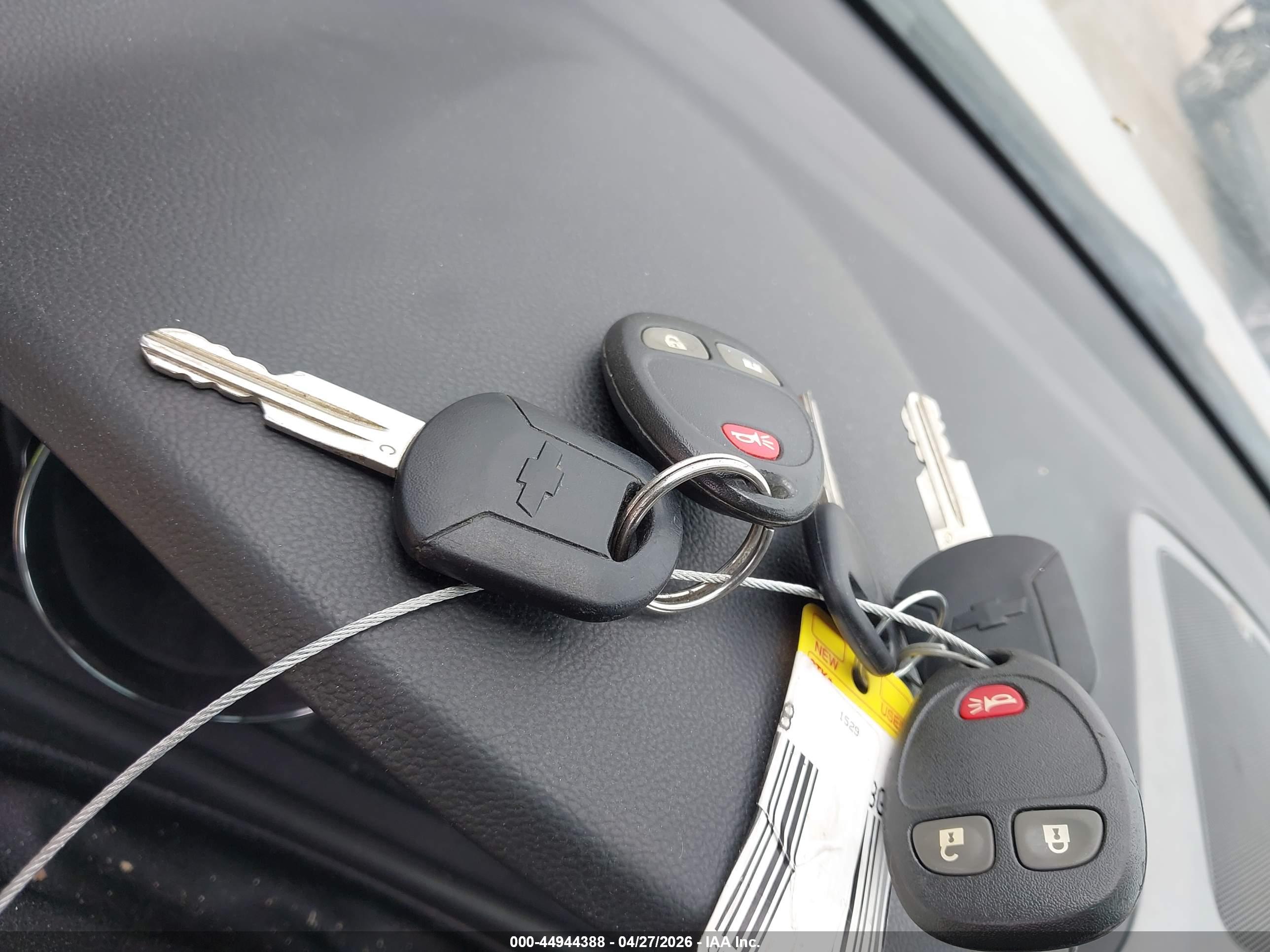 CHEVROLET CAPTIVA image 11