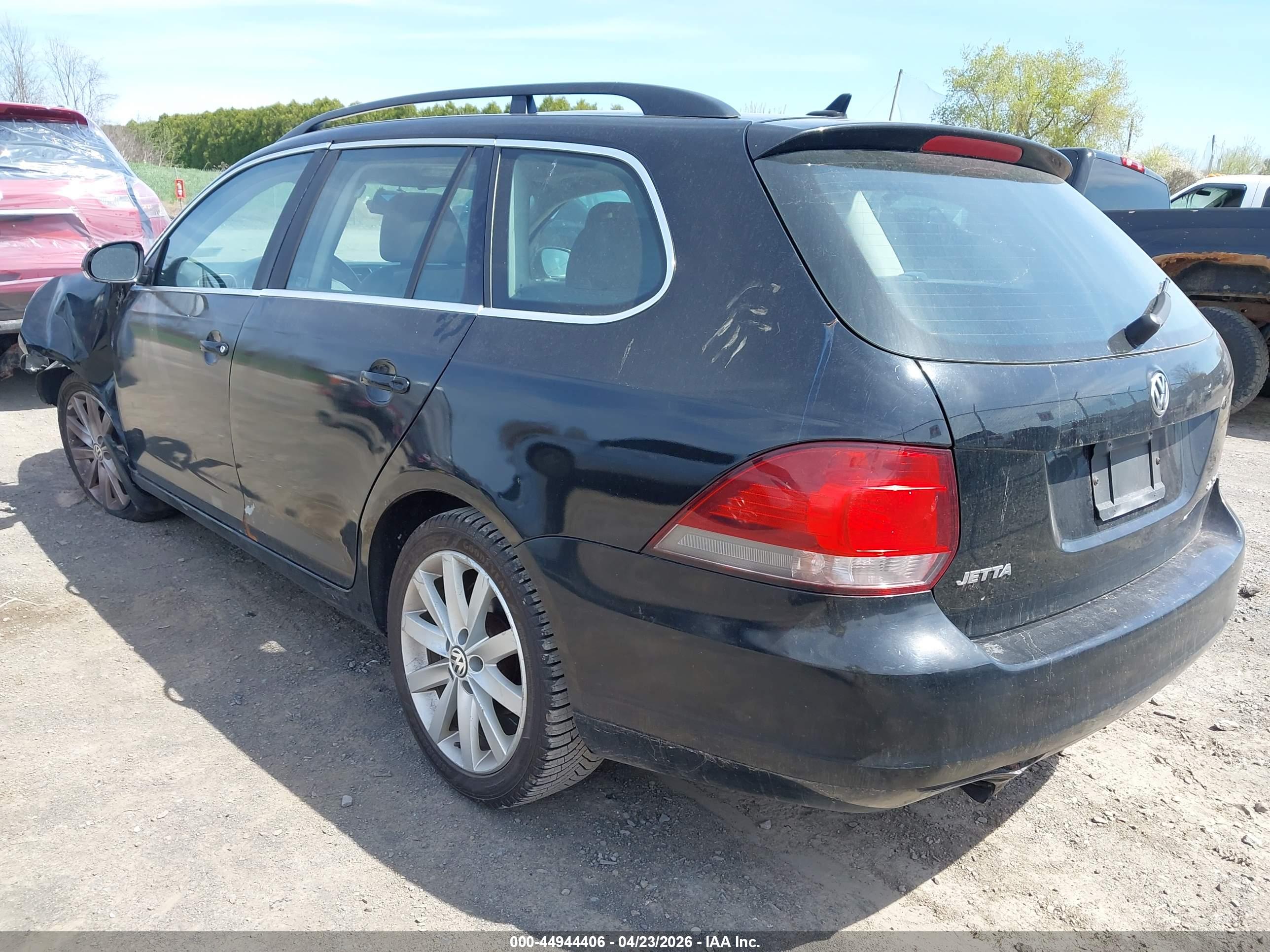 VOLKSWAGEN JETTA image 3