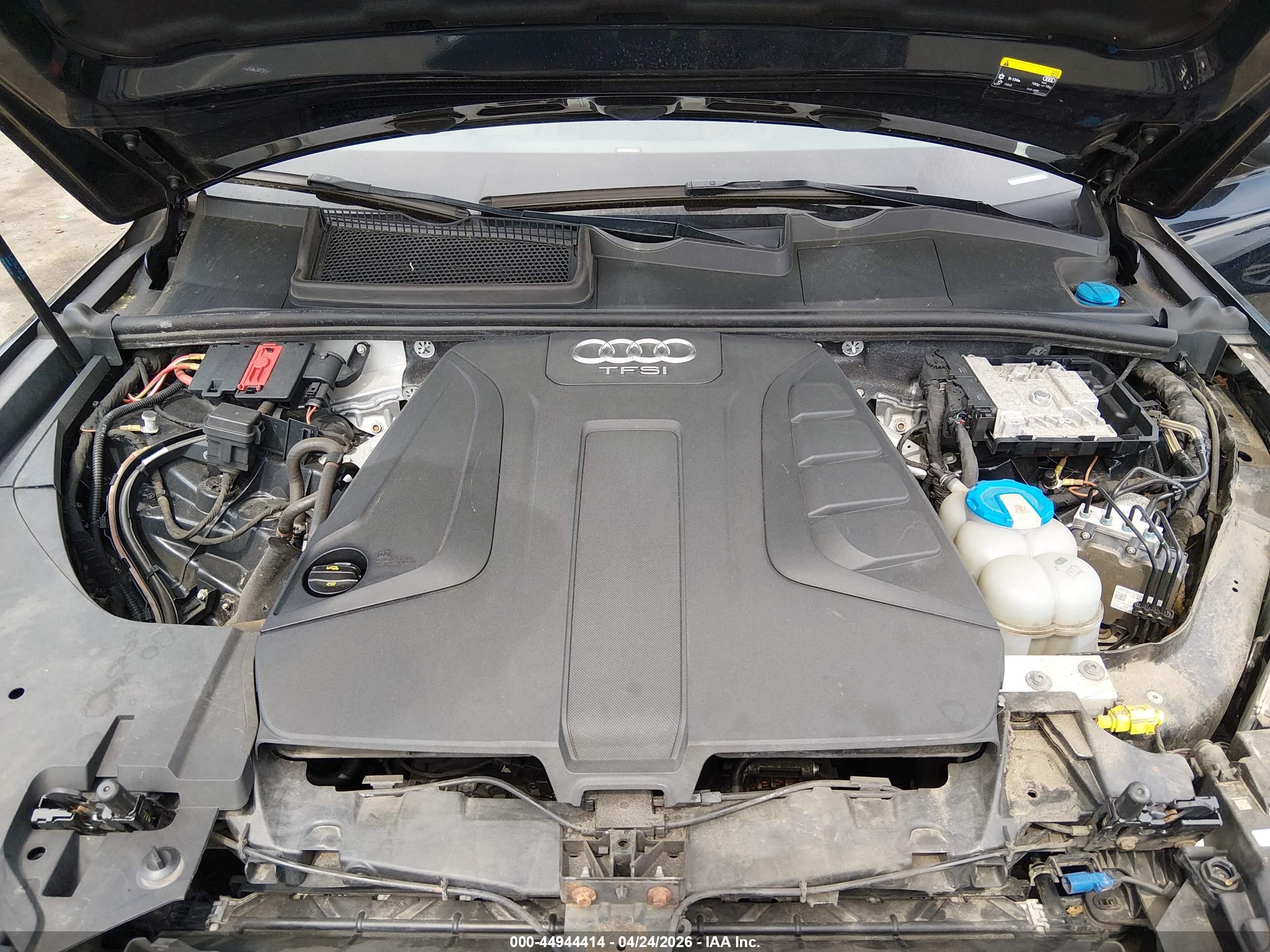 AUDI Q7 image 10