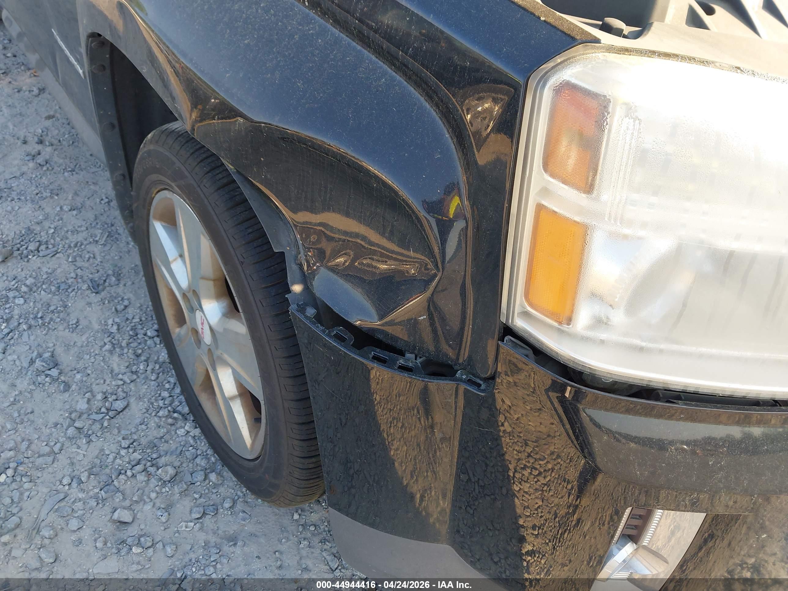 GMC TERRAIN image 6