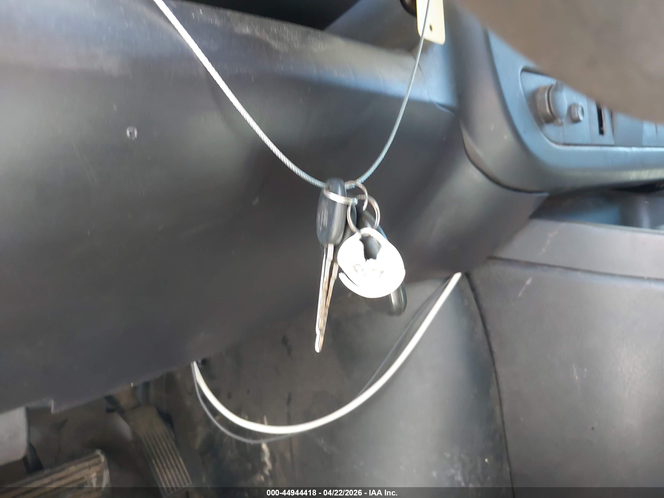 CHEVROLET EXPRESS image 11