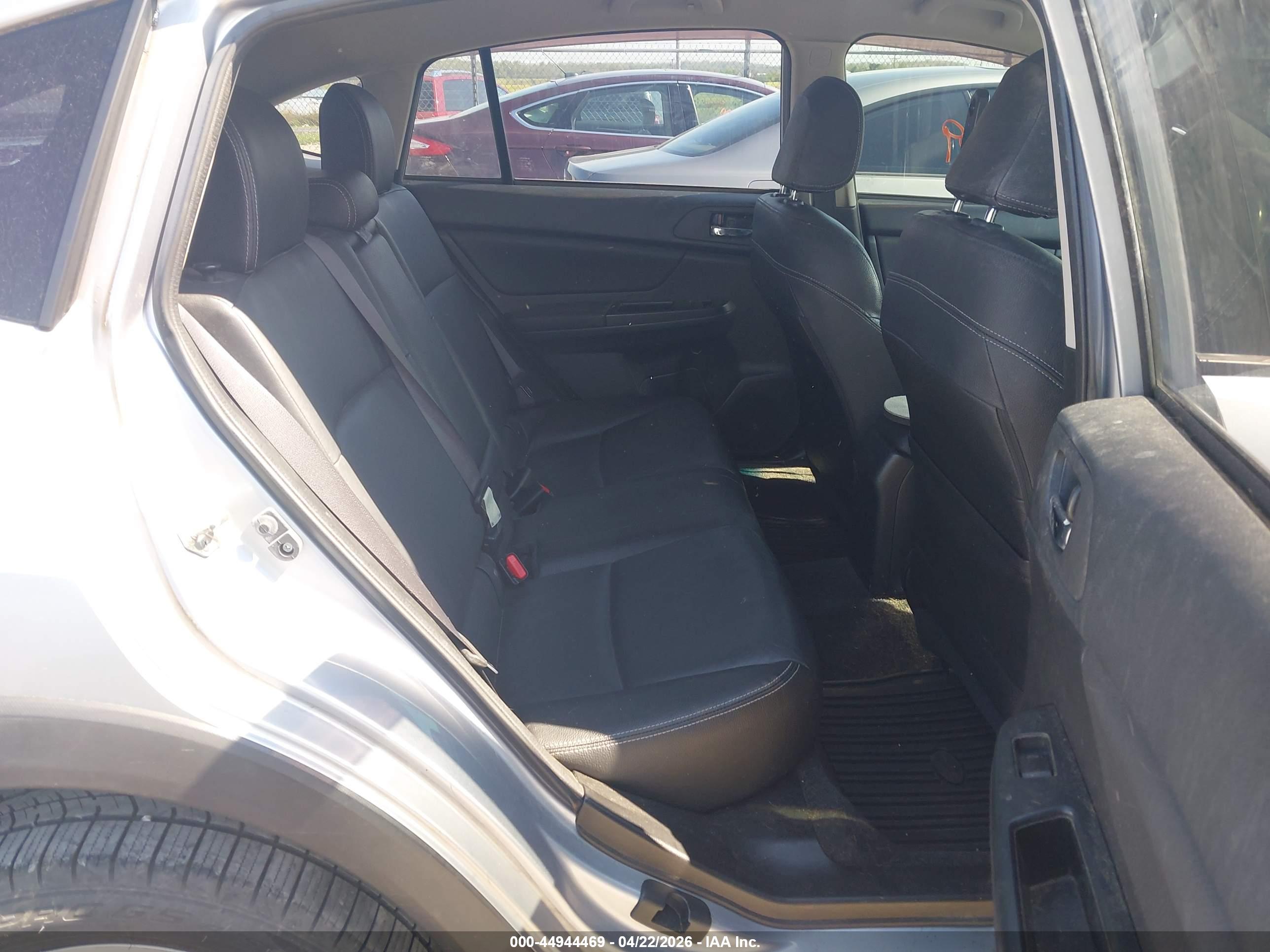 SUBARU XV image 8