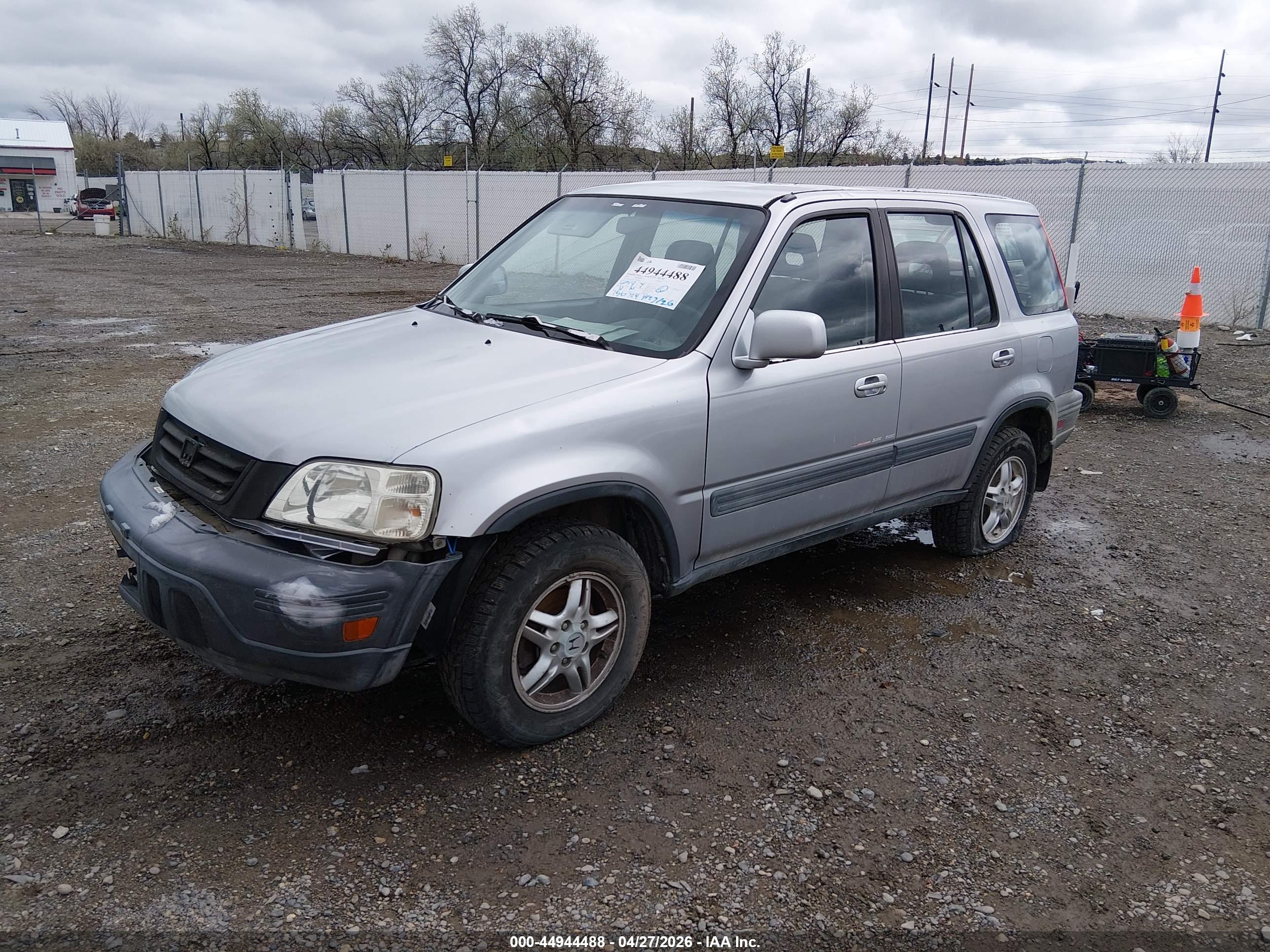 HONDA CR-V image 2