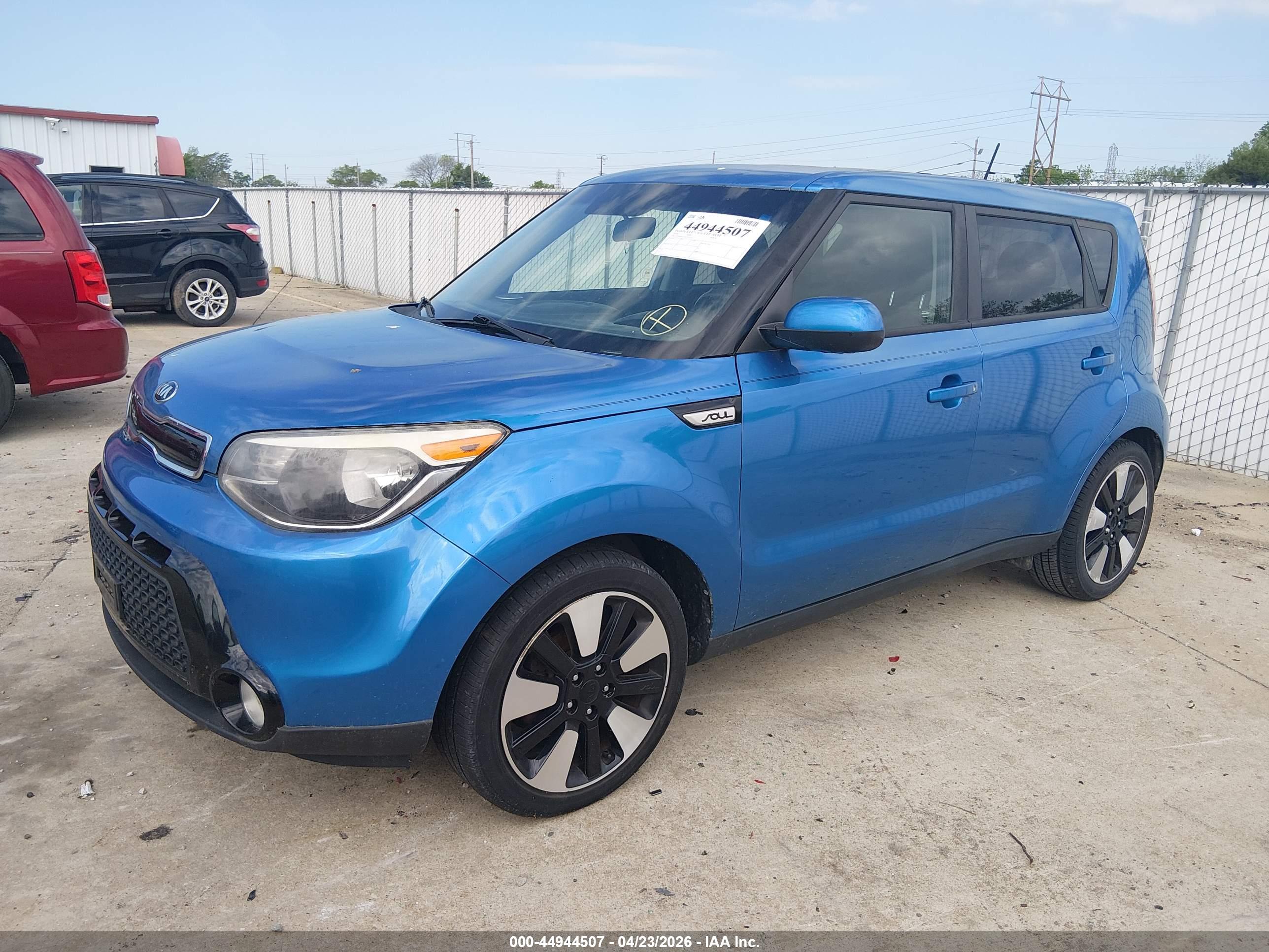 KIA SOUL image 2