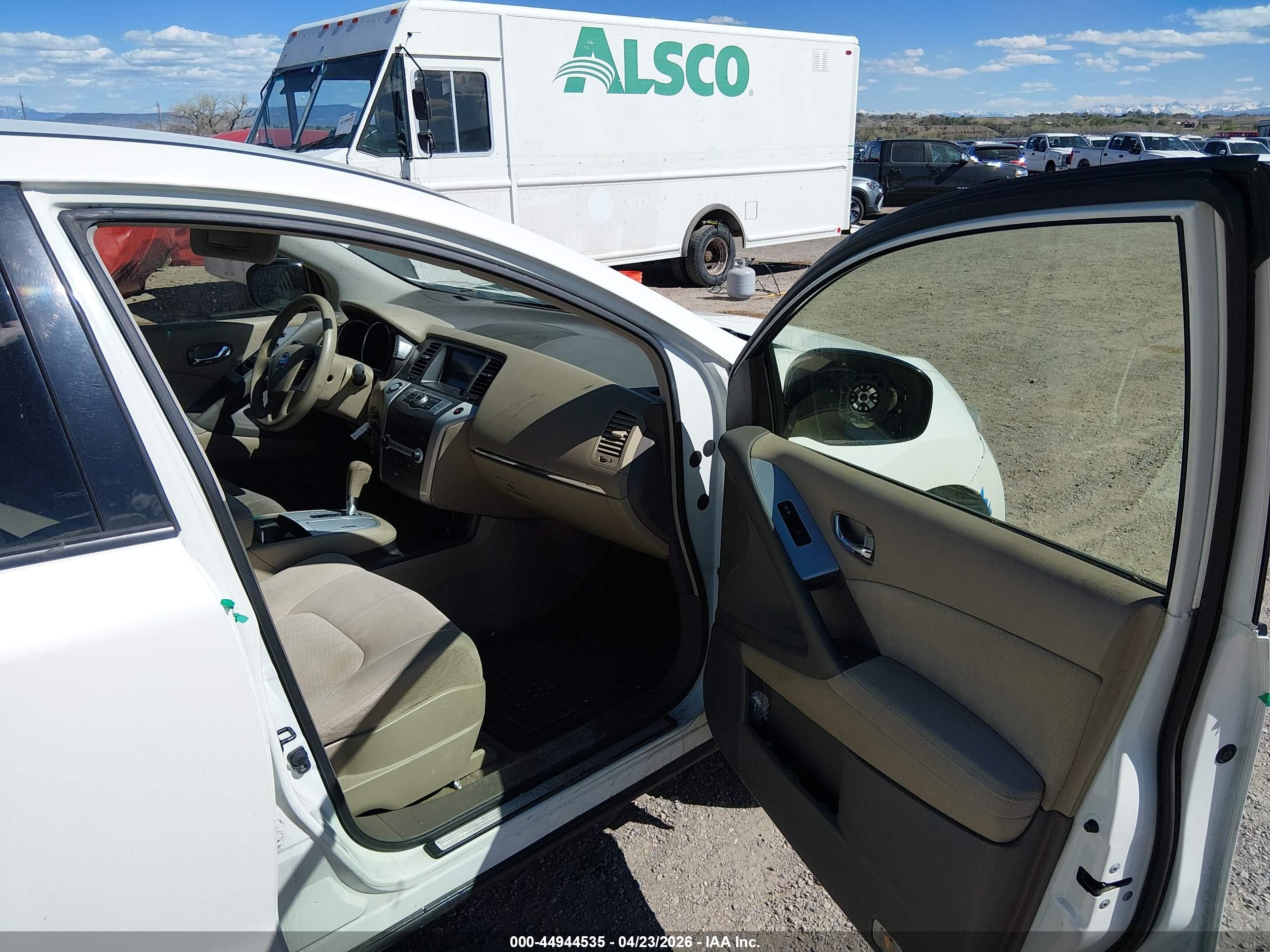 NISSAN MURANO image 5