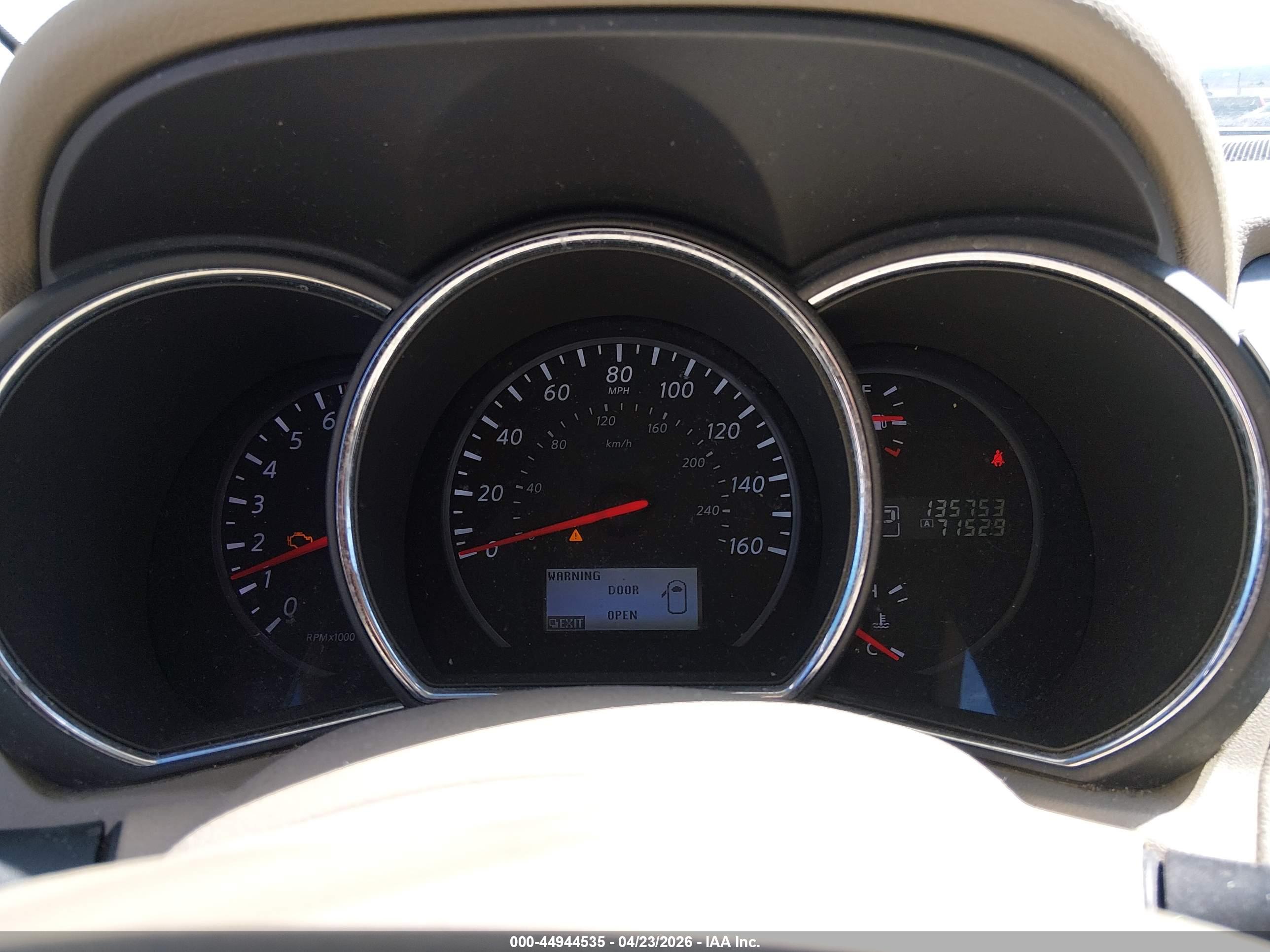 NISSAN MURANO image 7