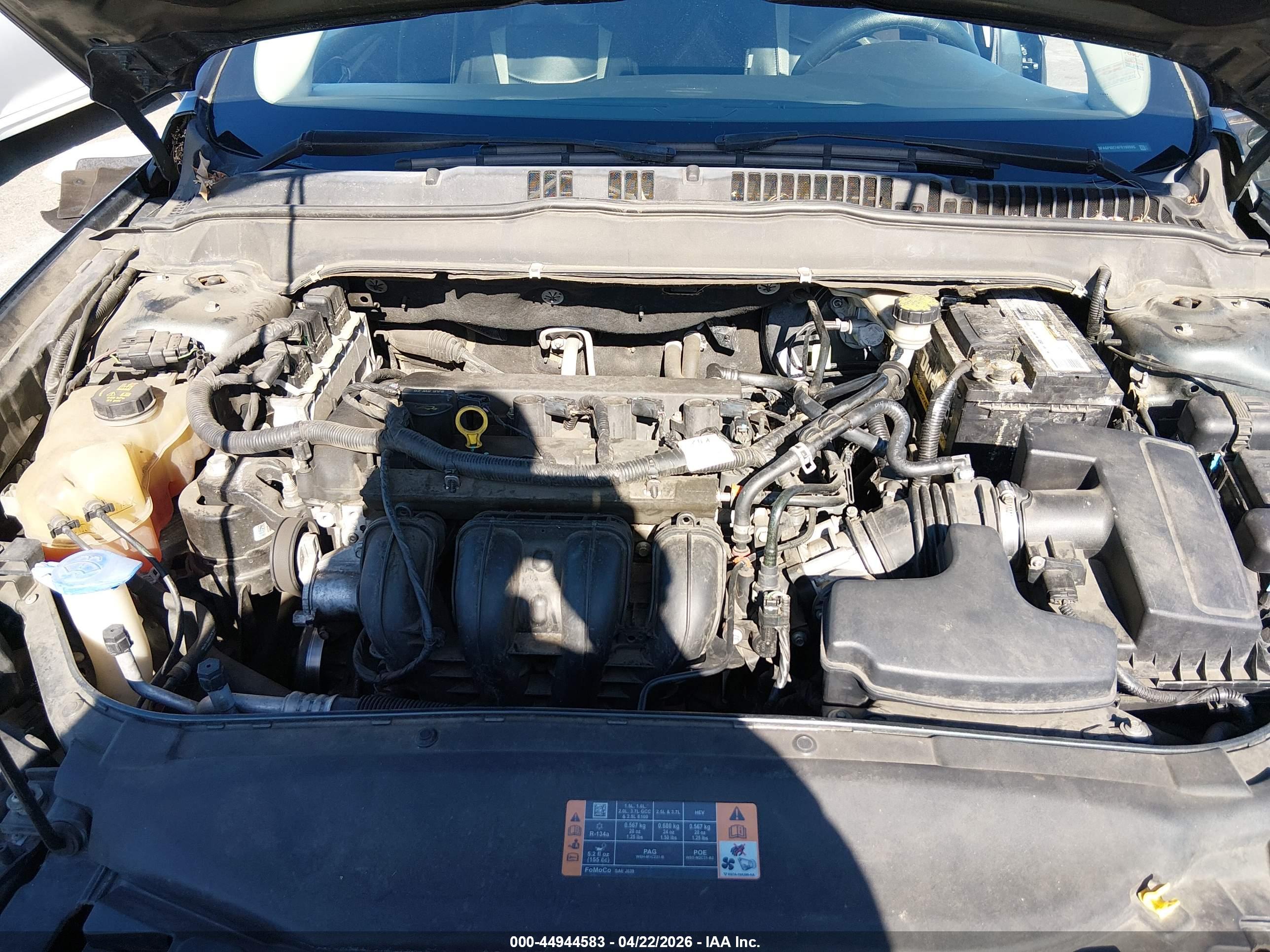 FORD FUSION image 10