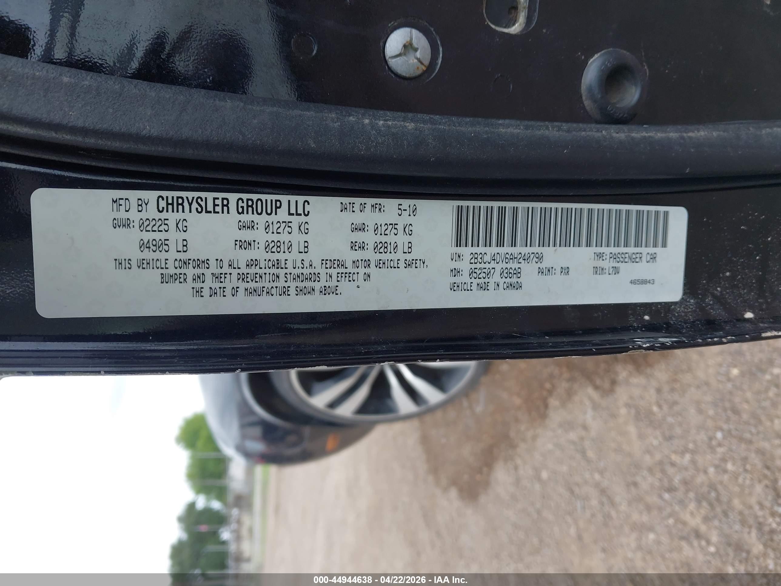 DODGE CHALLENGER image 9