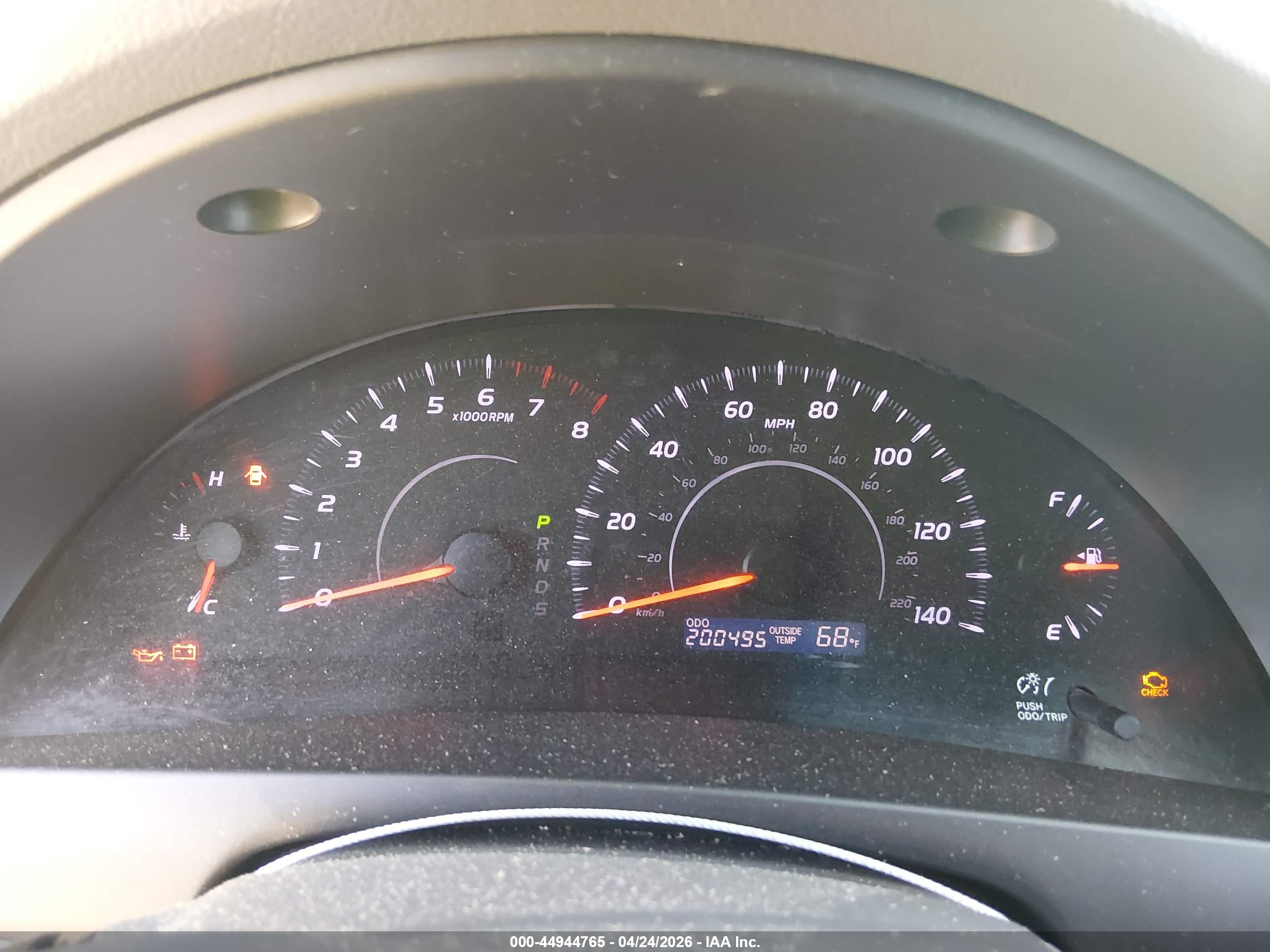 TOYOTA CAMRY image 7