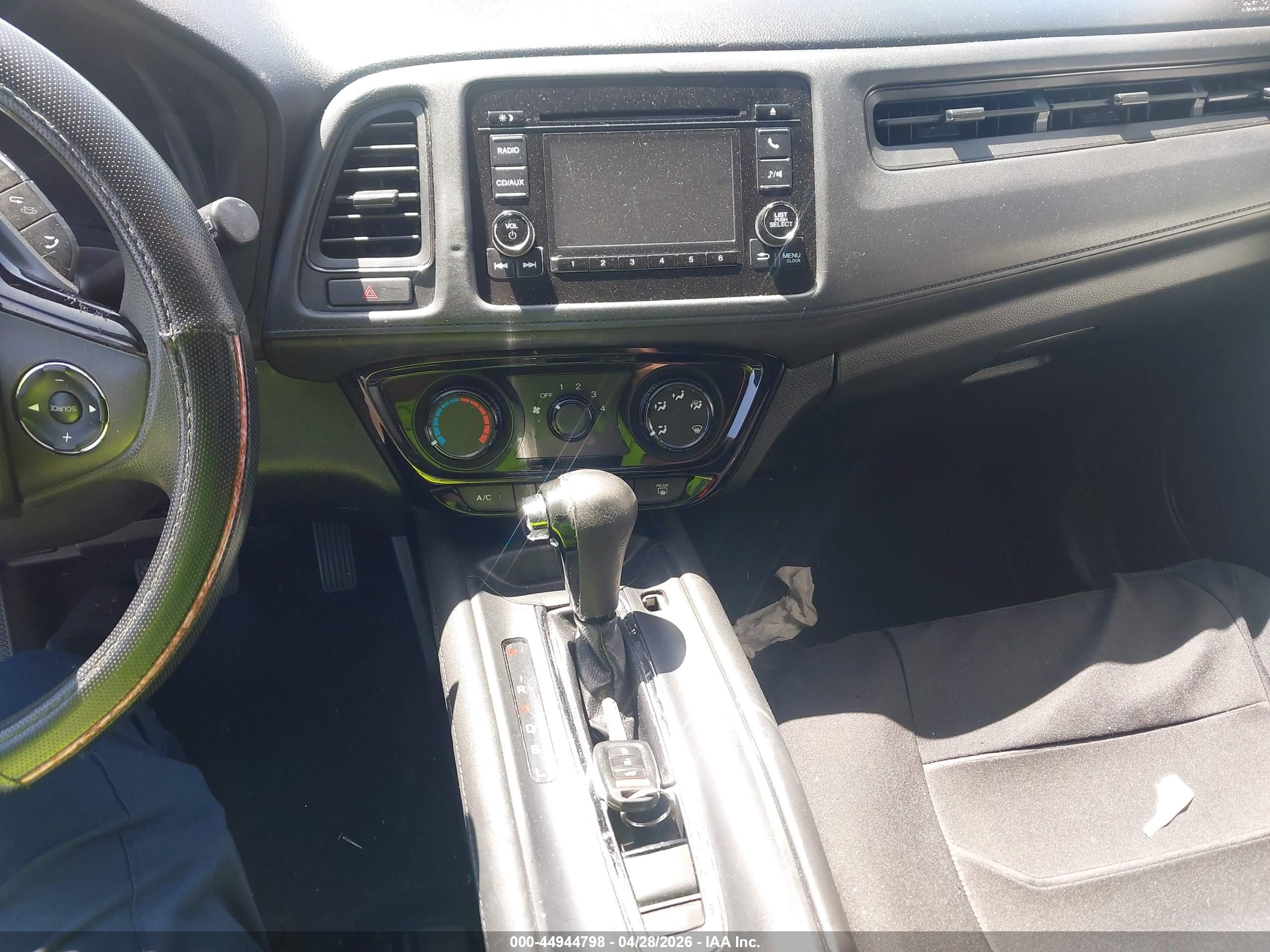 HONDA HR-V image 11