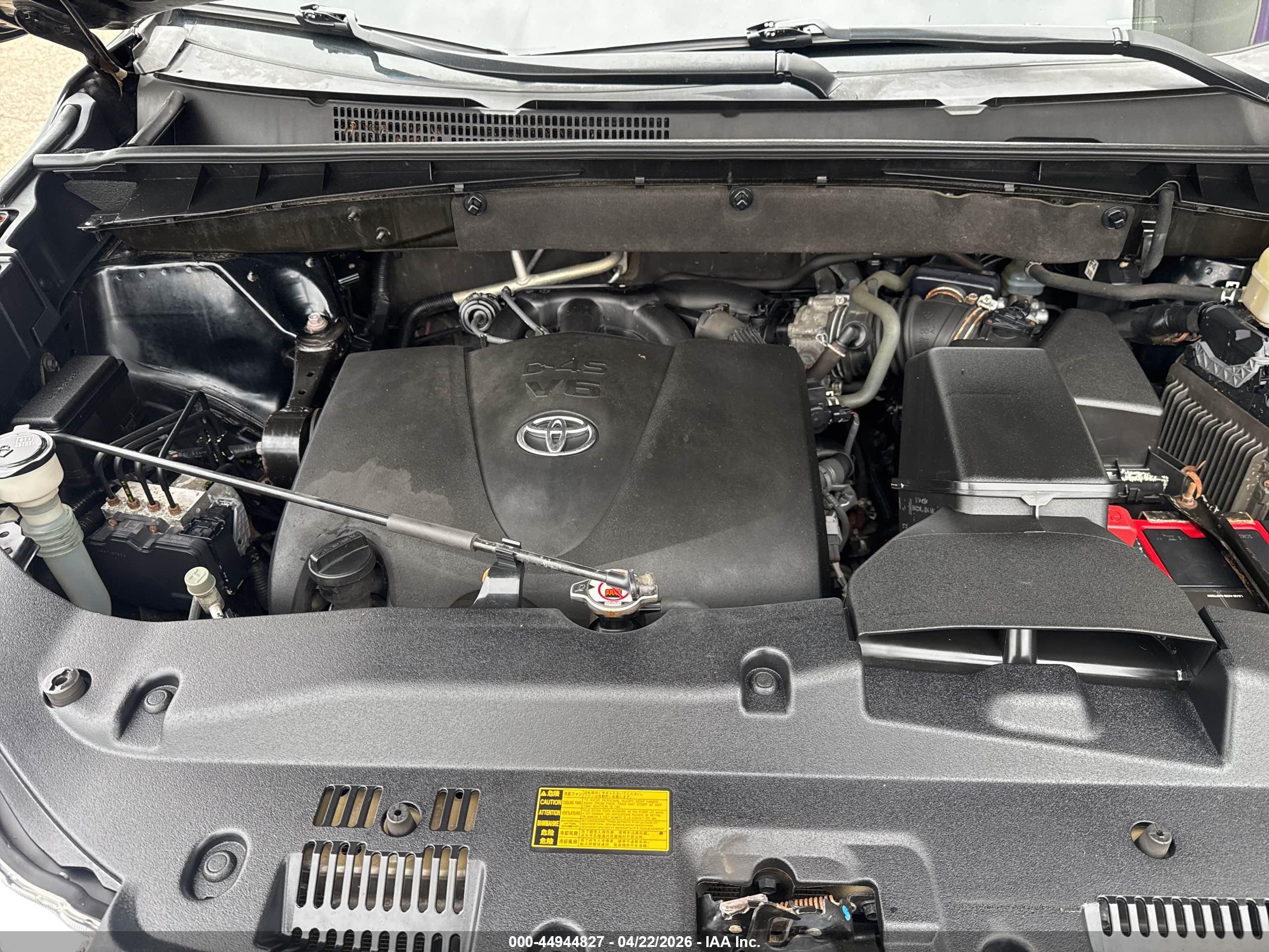 TOYOTA HIGHLANDER image 10