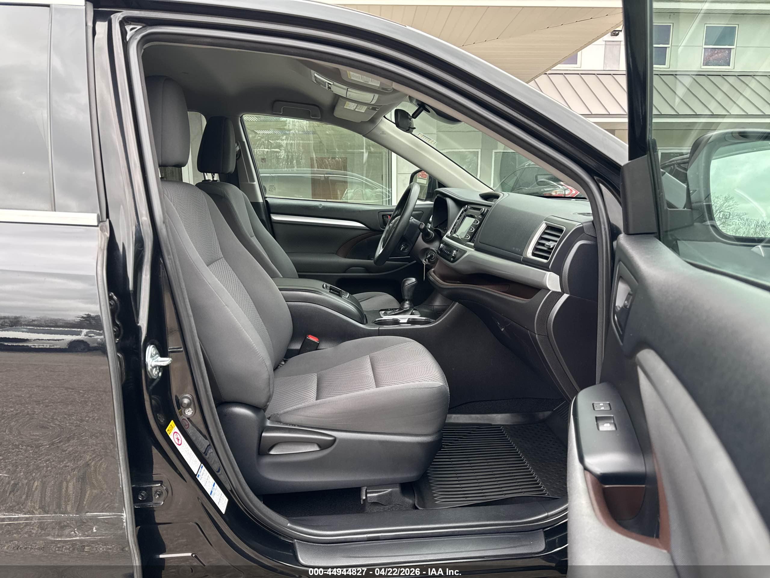 TOYOTA HIGHLANDER image 5