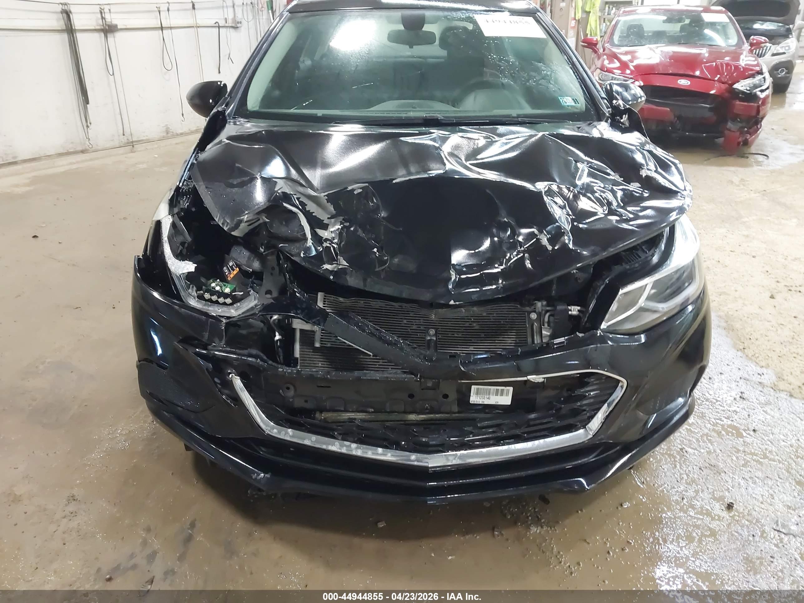 CHEVROLET CRUZE image 6