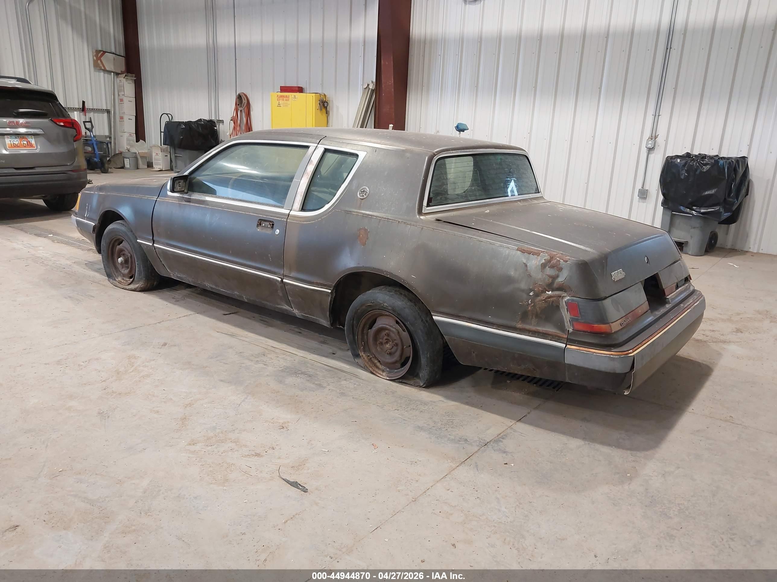MERCURY COUGAR image 3