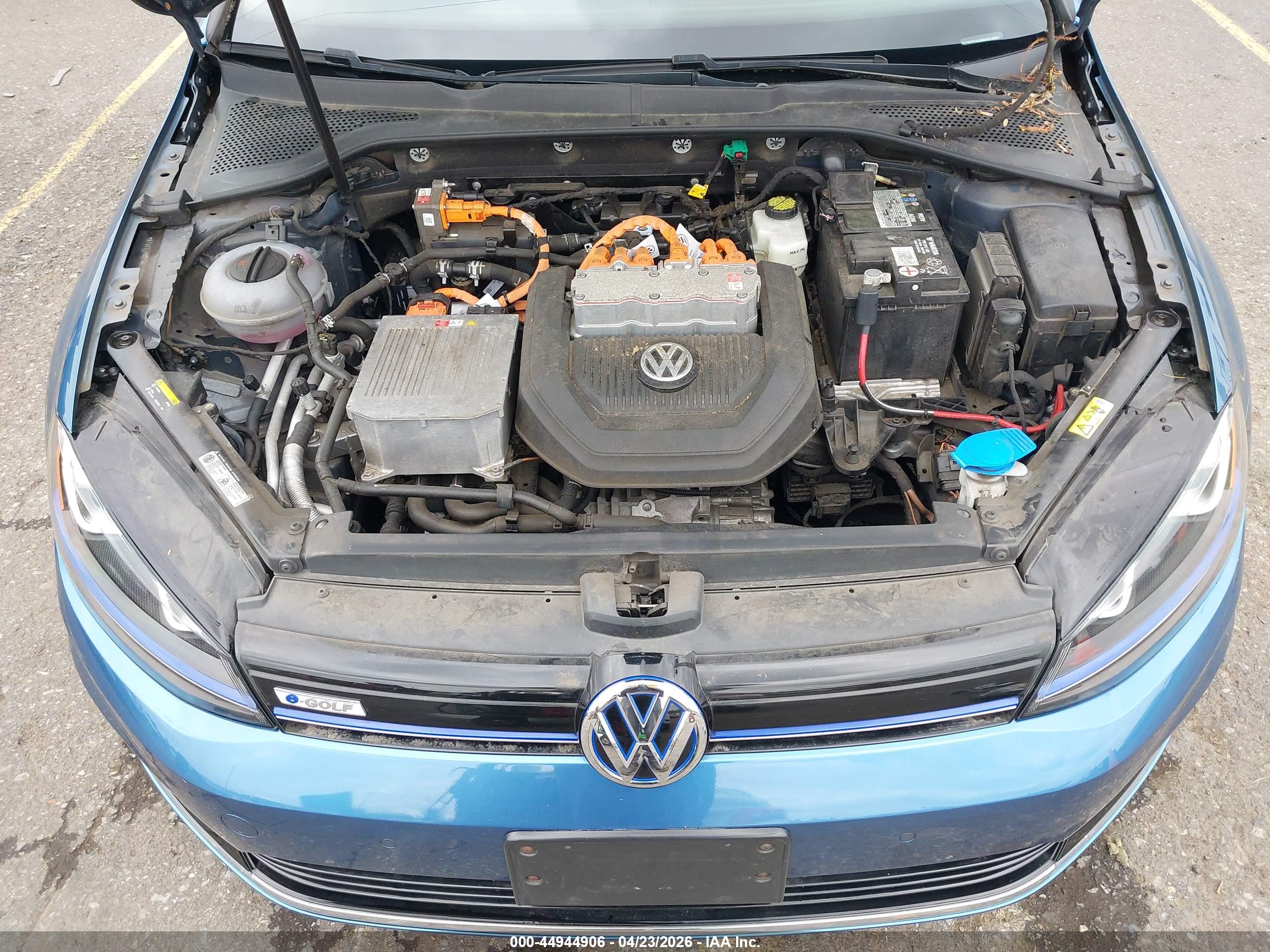 VOLKSWAGEN E-GOLF image 10