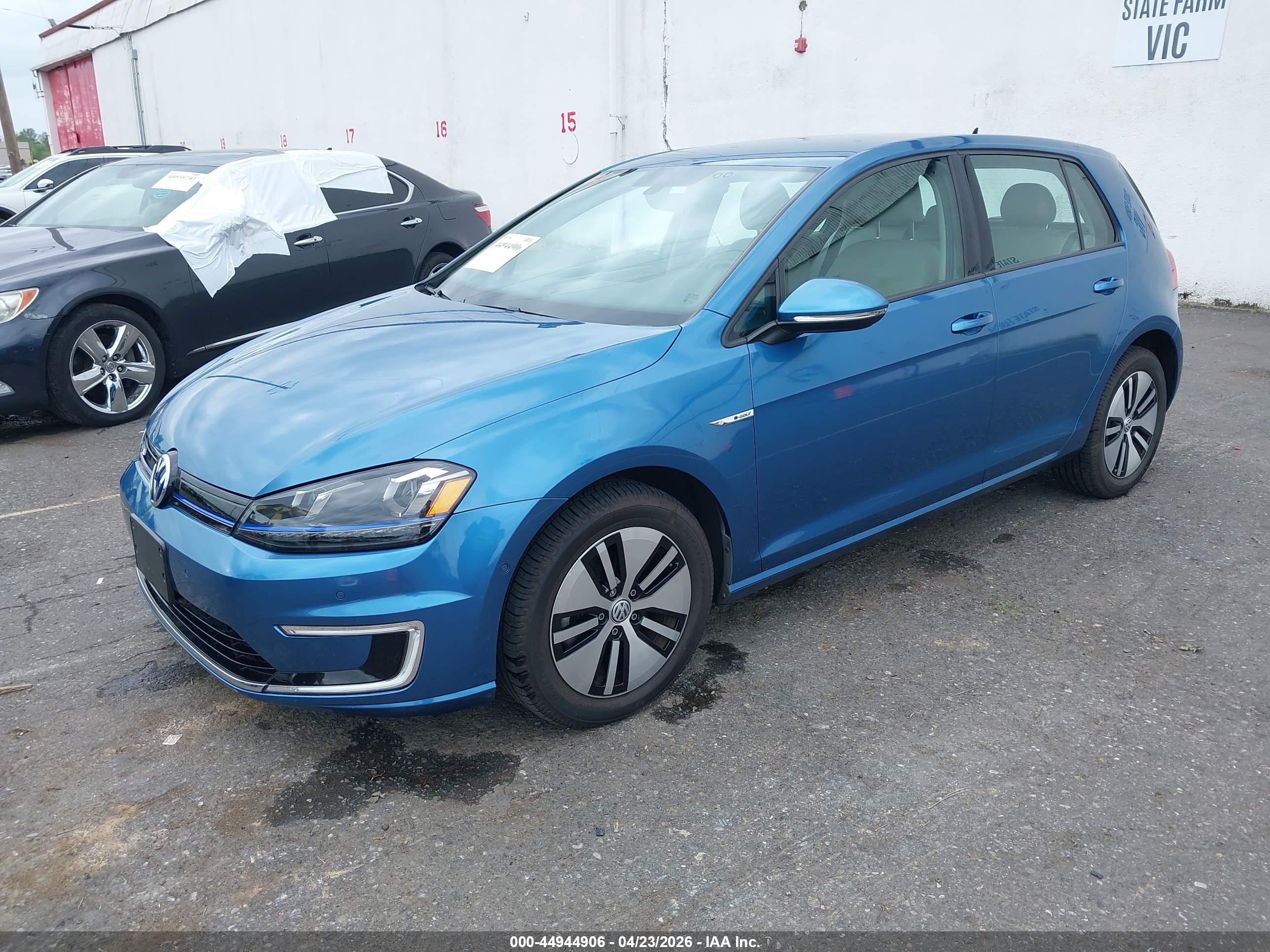 VOLKSWAGEN E-GOLF image 2