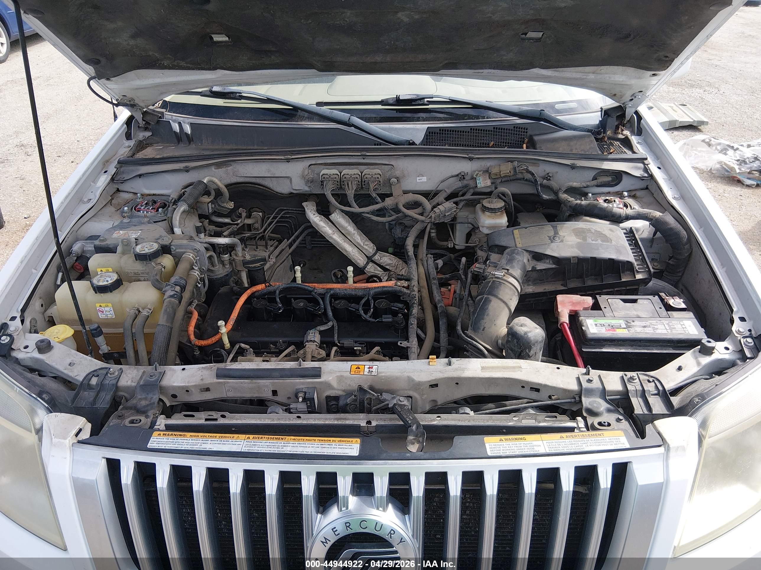 MERCURY MARINER image 10