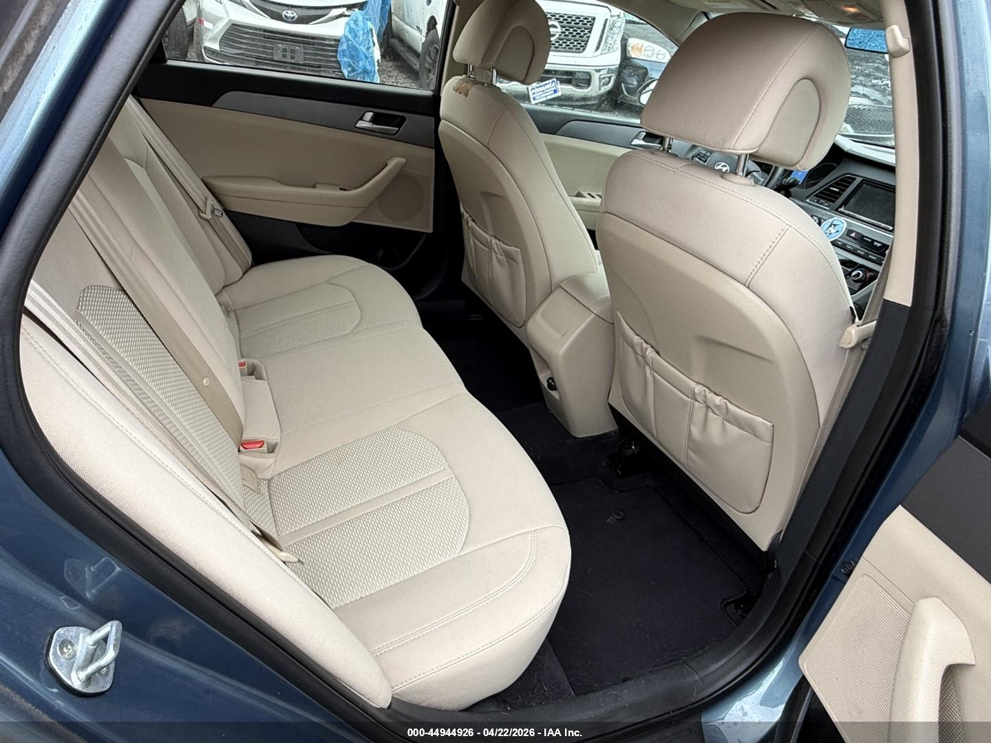HYUNDAI SONATA image 8