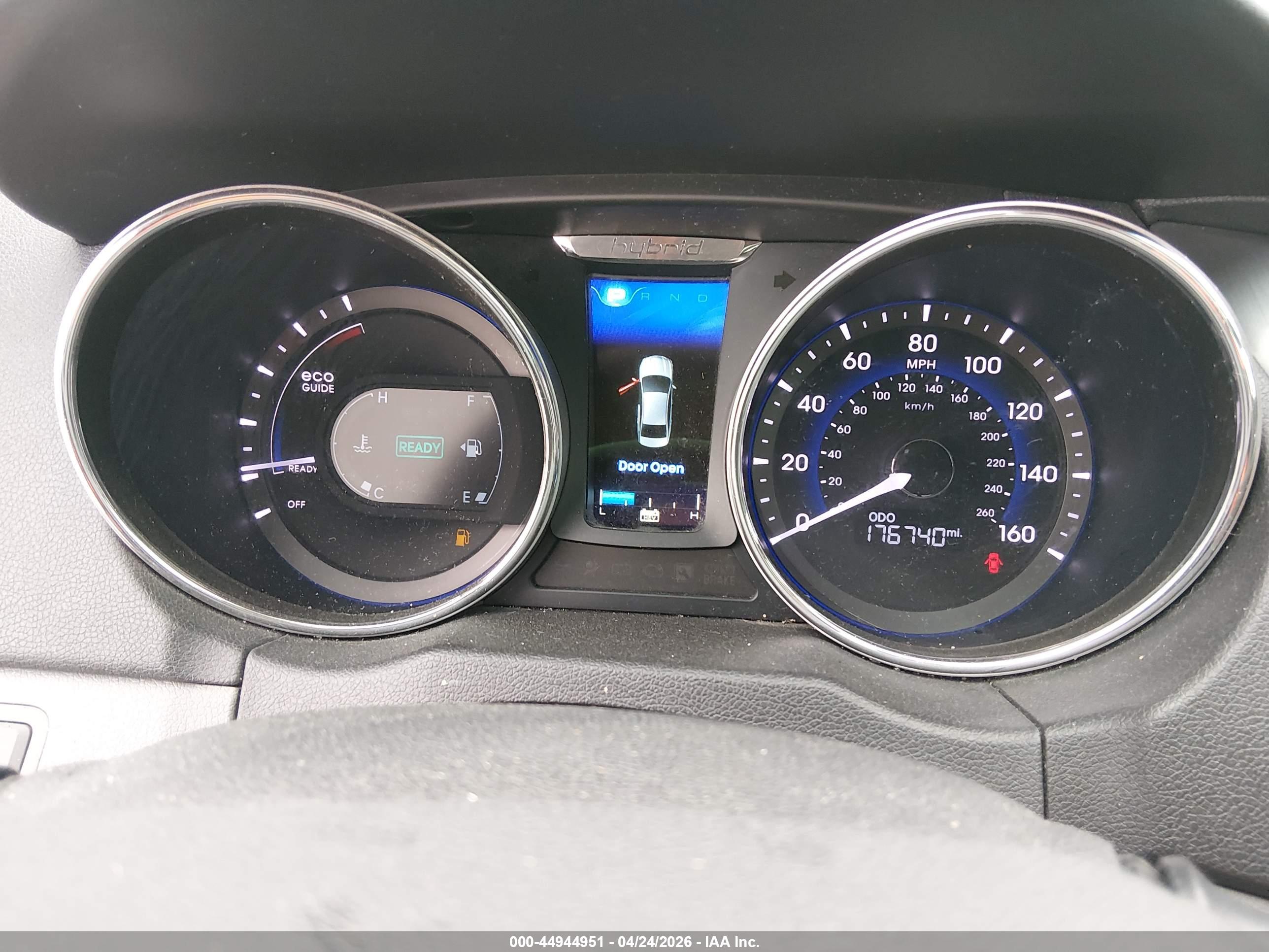 HYUNDAI SONATA image 7