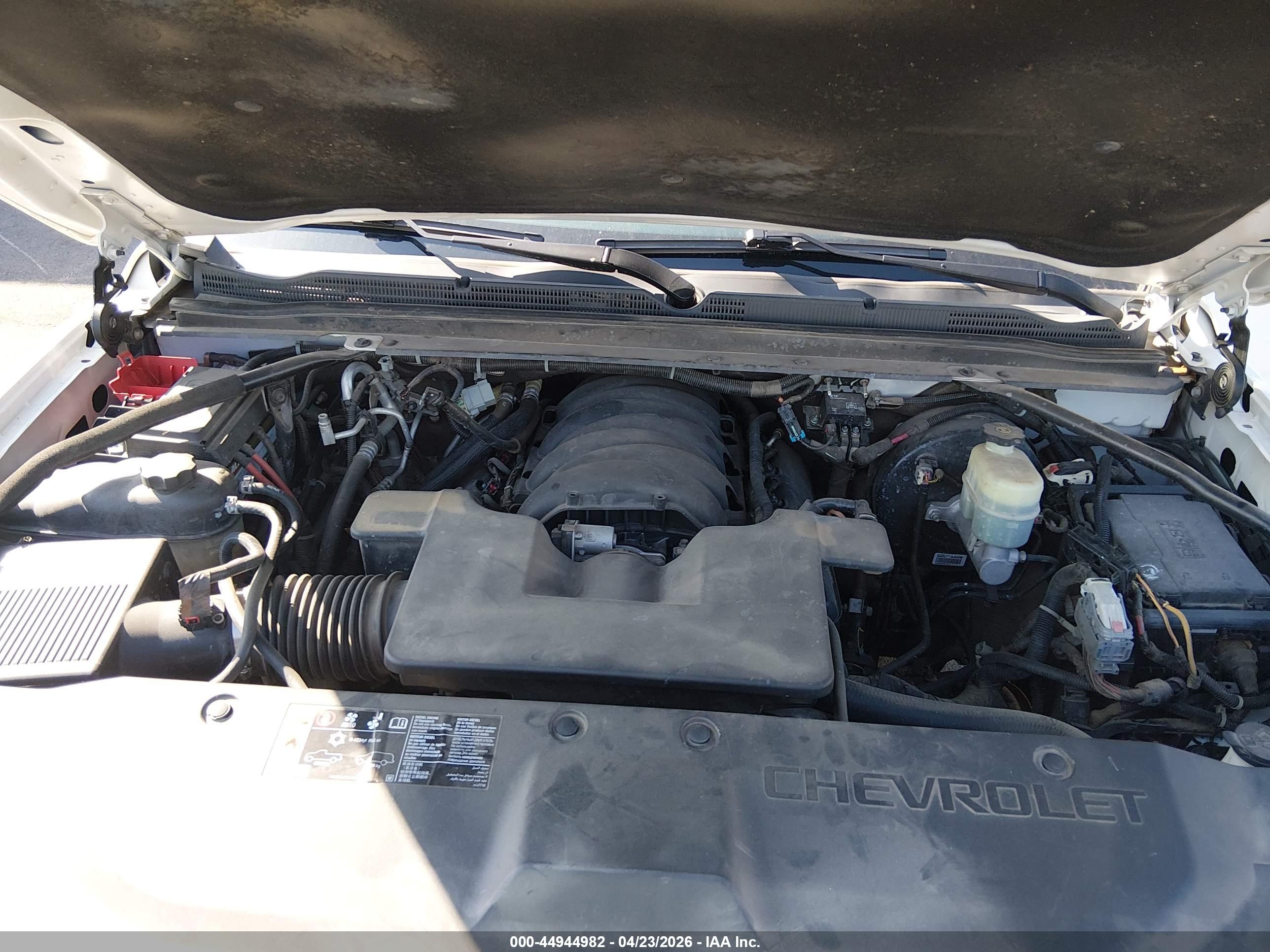 CHEVROLET TAHOE image 10