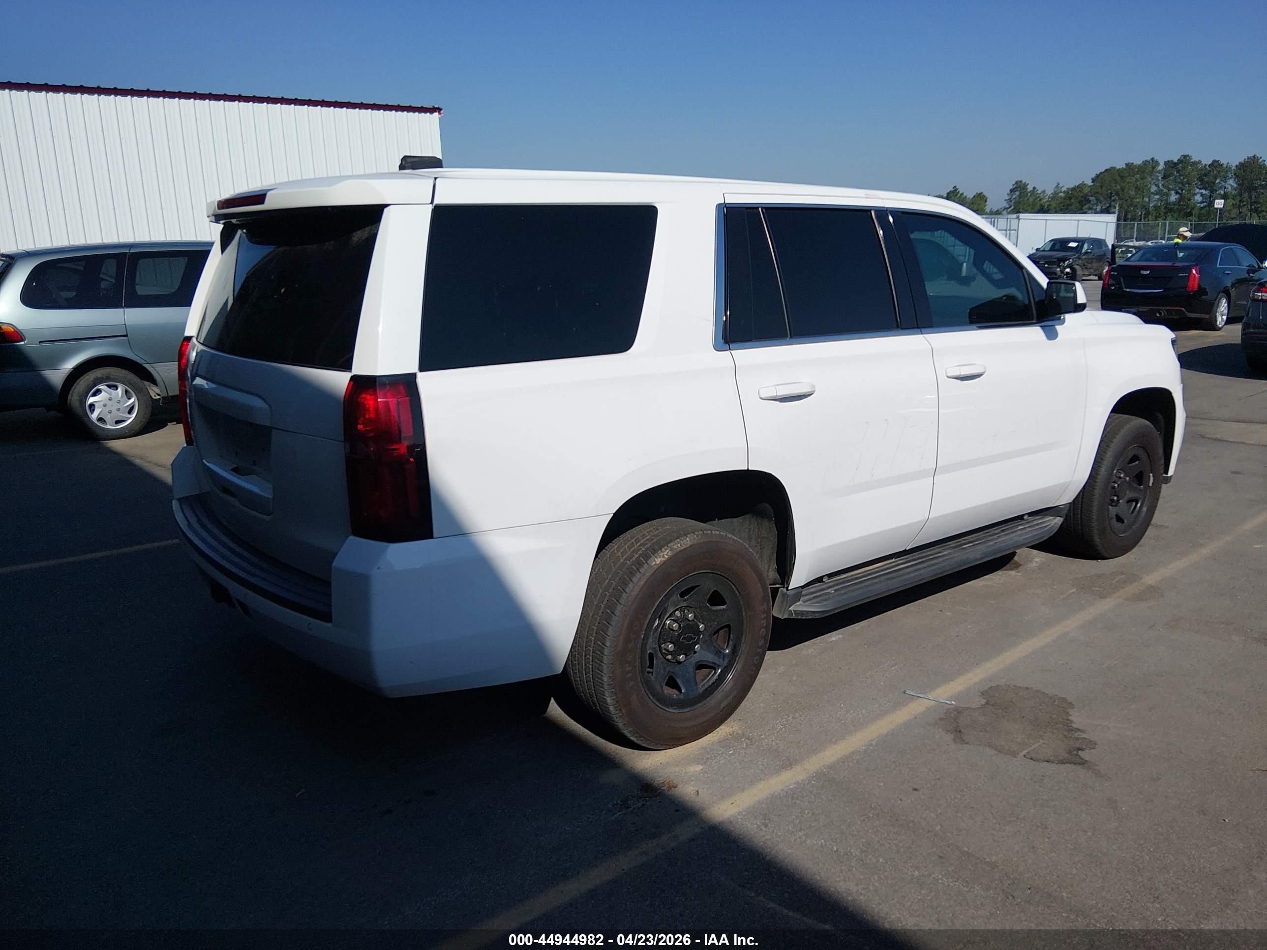 CHEVROLET TAHOE image 4