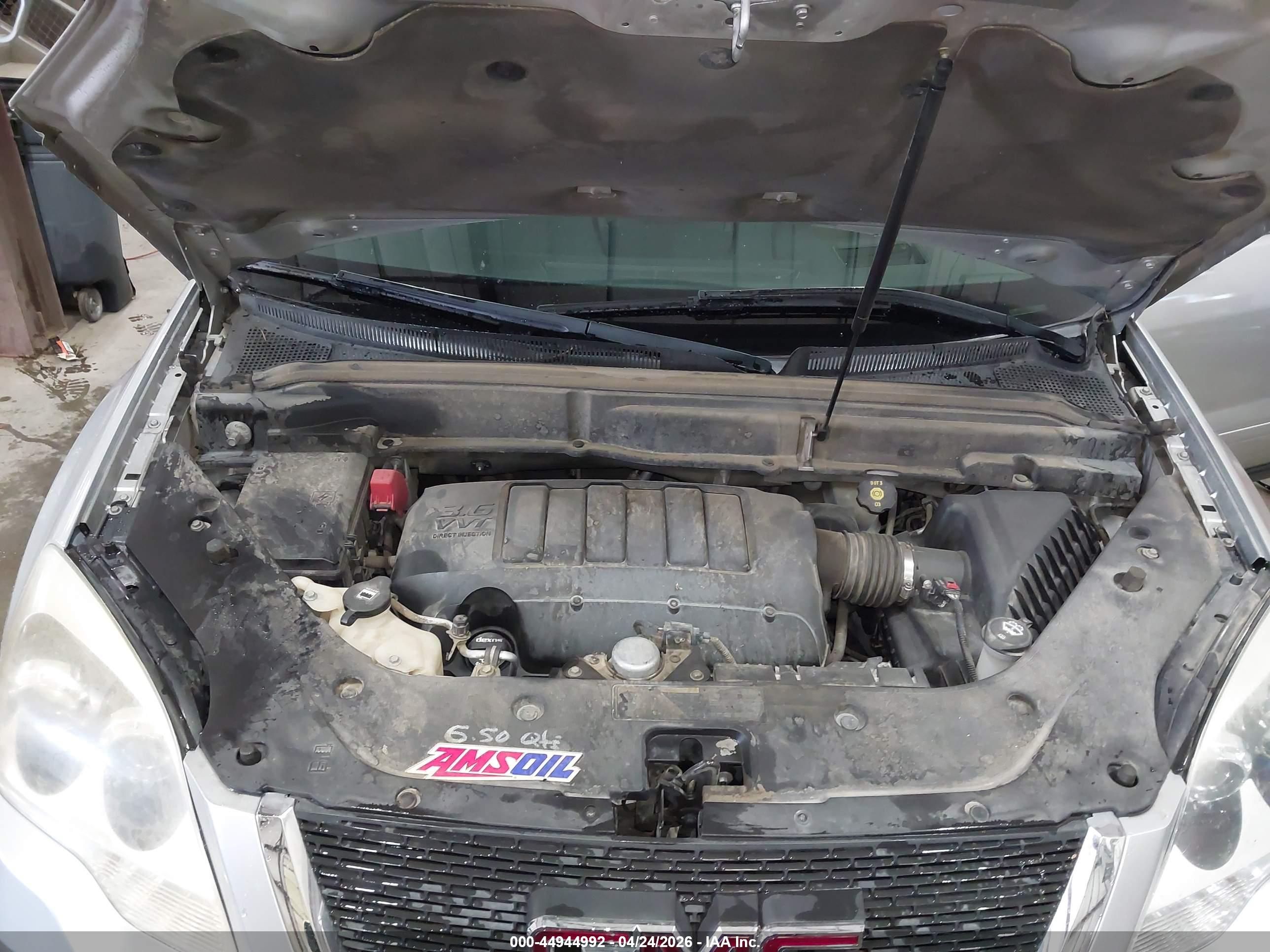 GMC ACADIA image 10