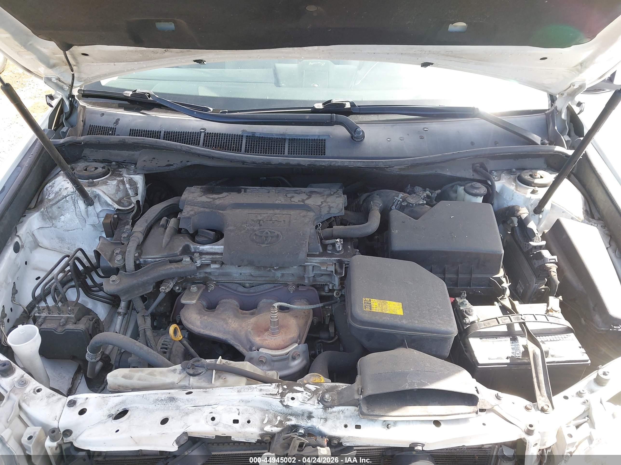 TOYOTA CAMRY image 10